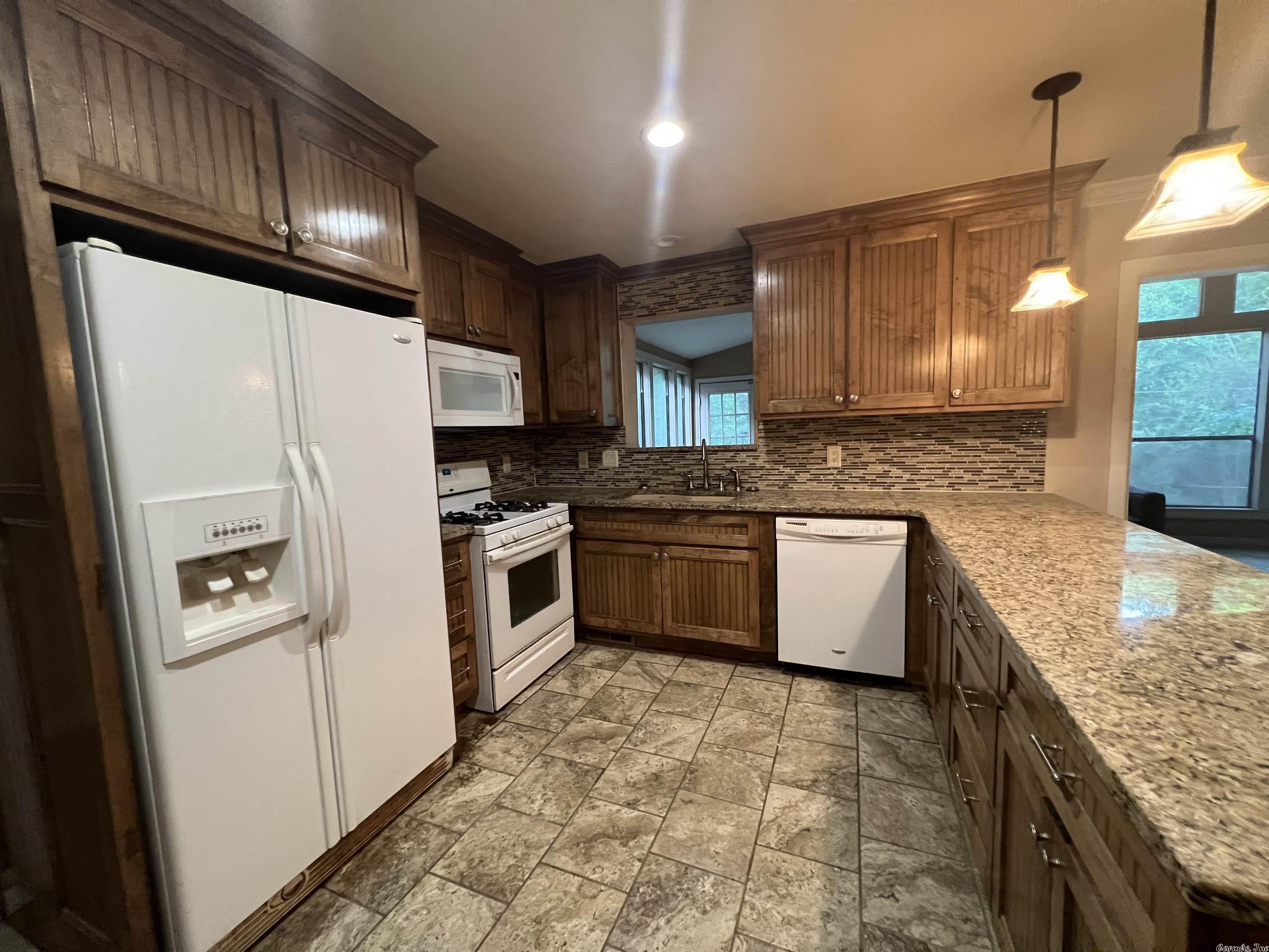 BELLE PT - Residential