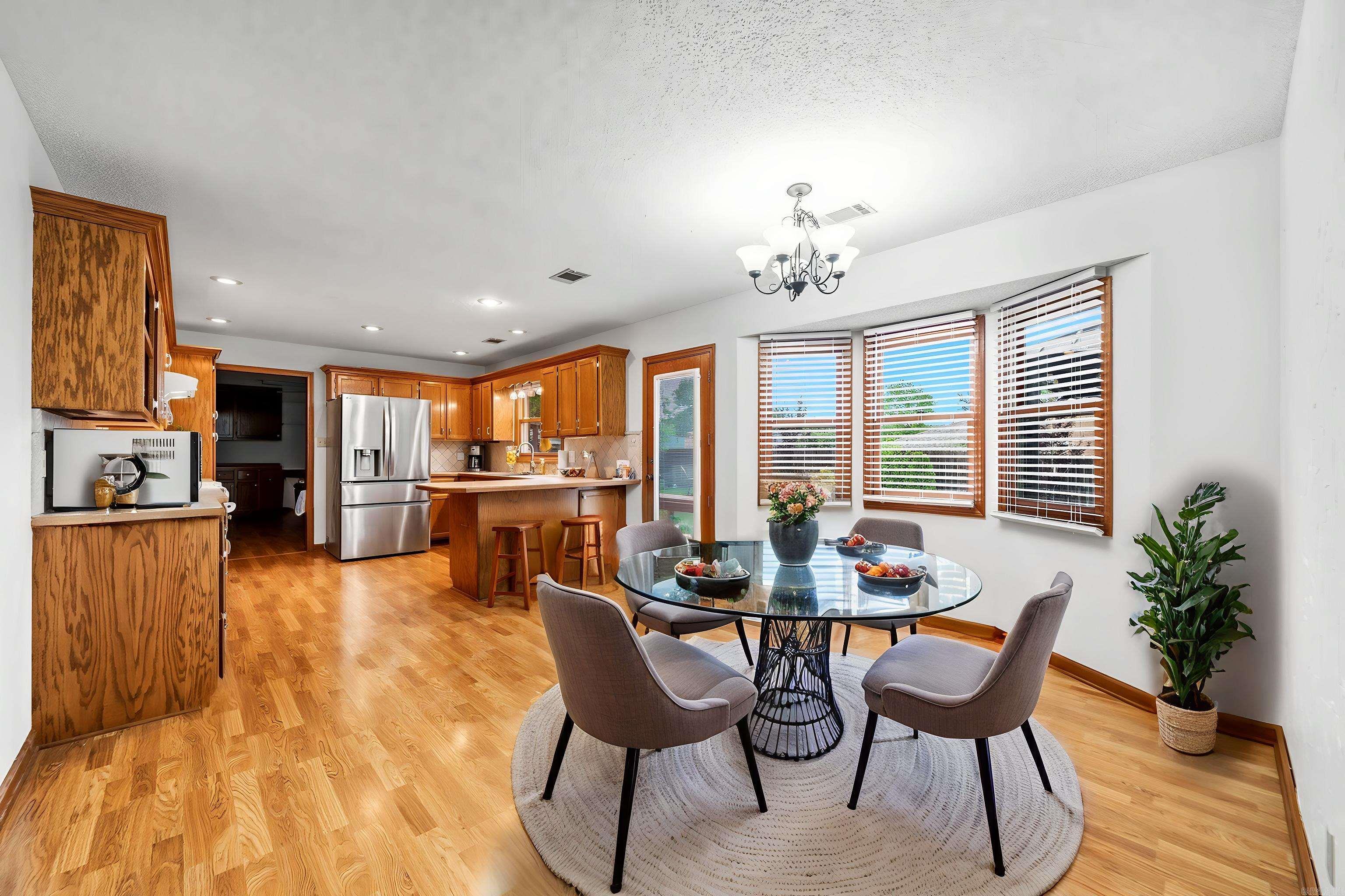 EMERALD PINES ESTATES - Residential