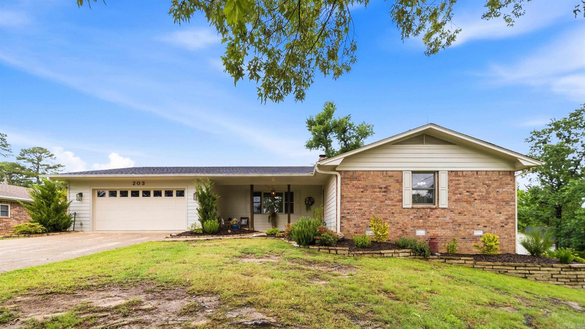 EMERALD PINES ESTATES - Residential