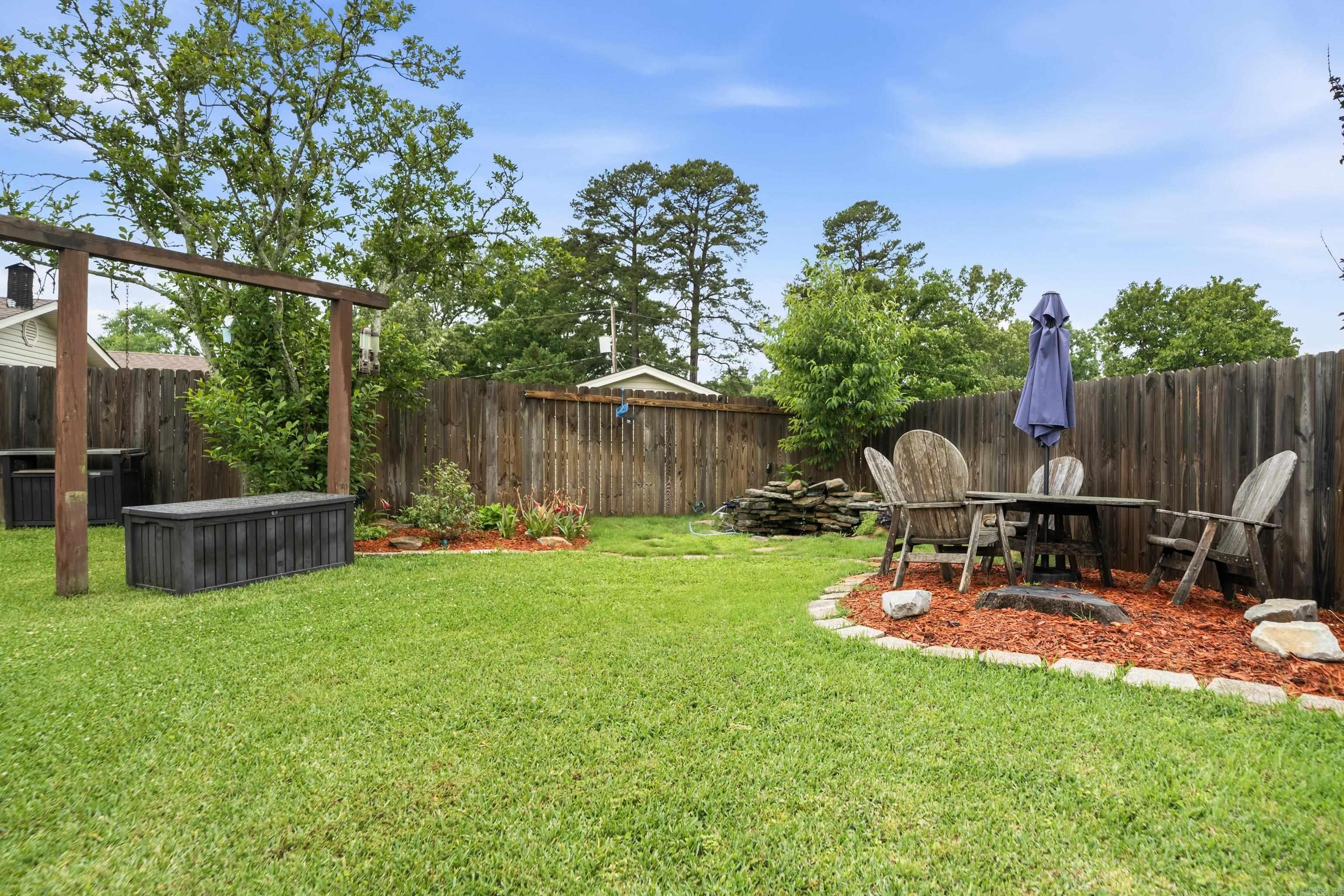 EMERALD PINES ESTATES - Residential