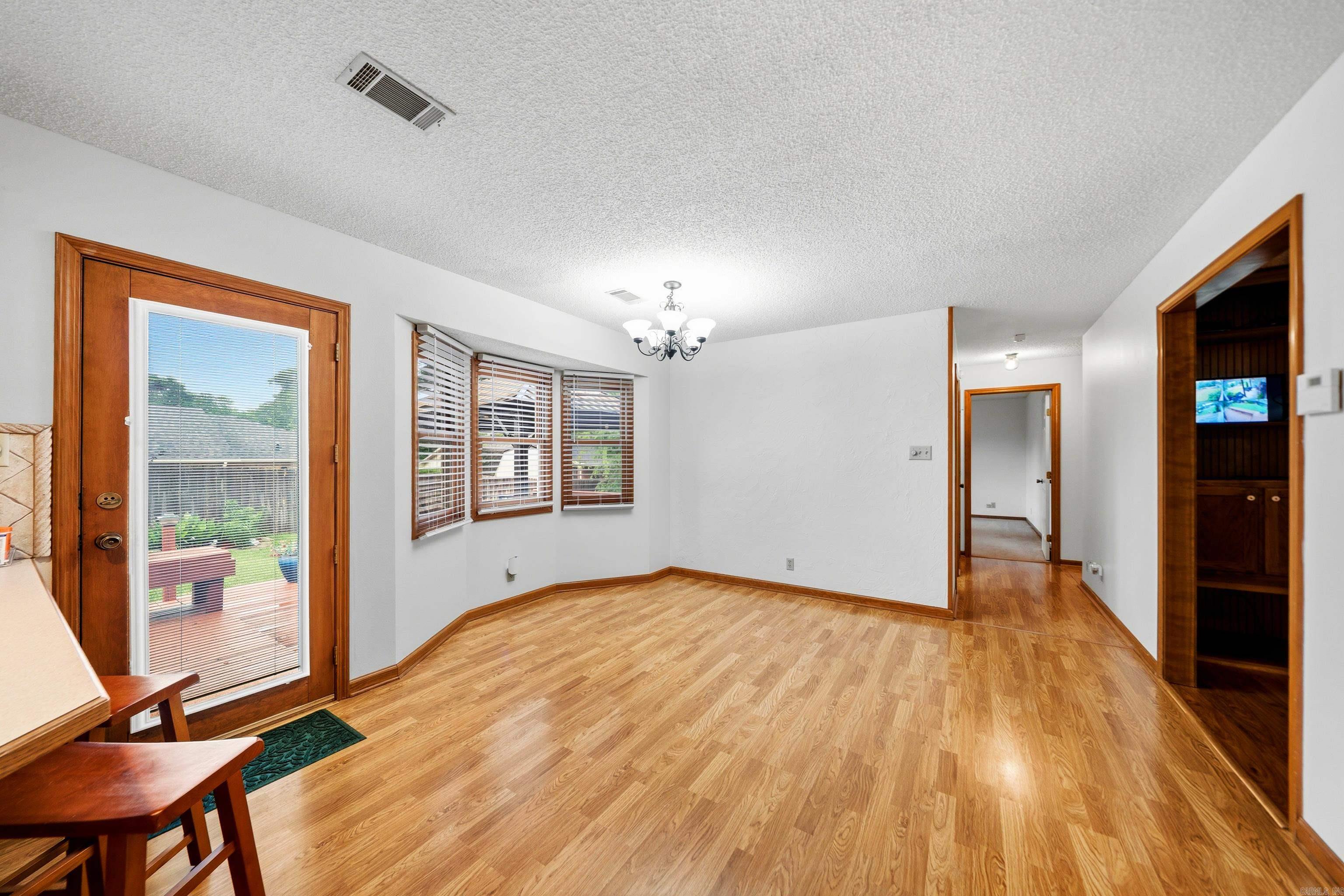 EMERALD PINES ESTATES - Residential