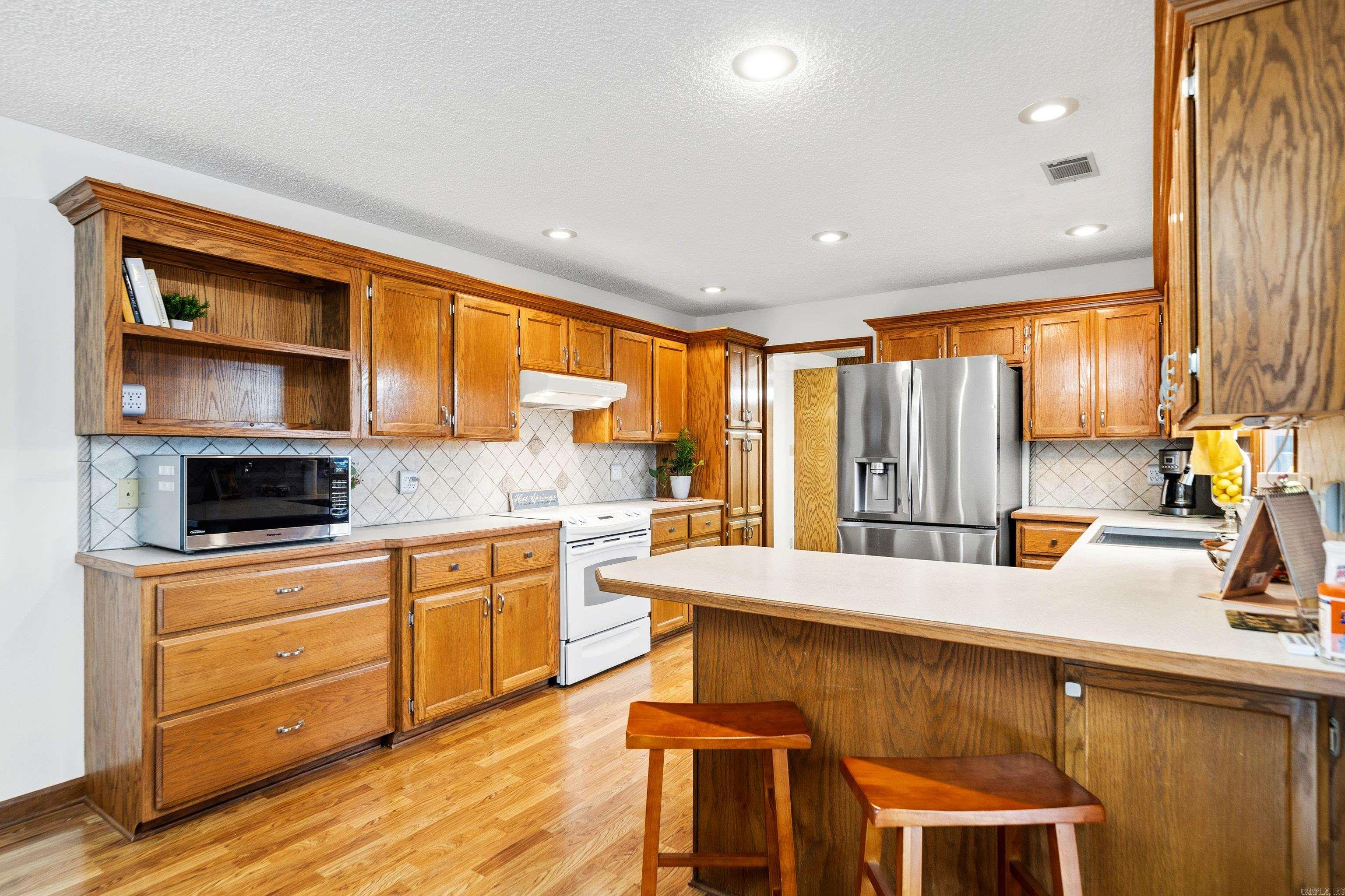 EMERALD PINES ESTATES - Residential