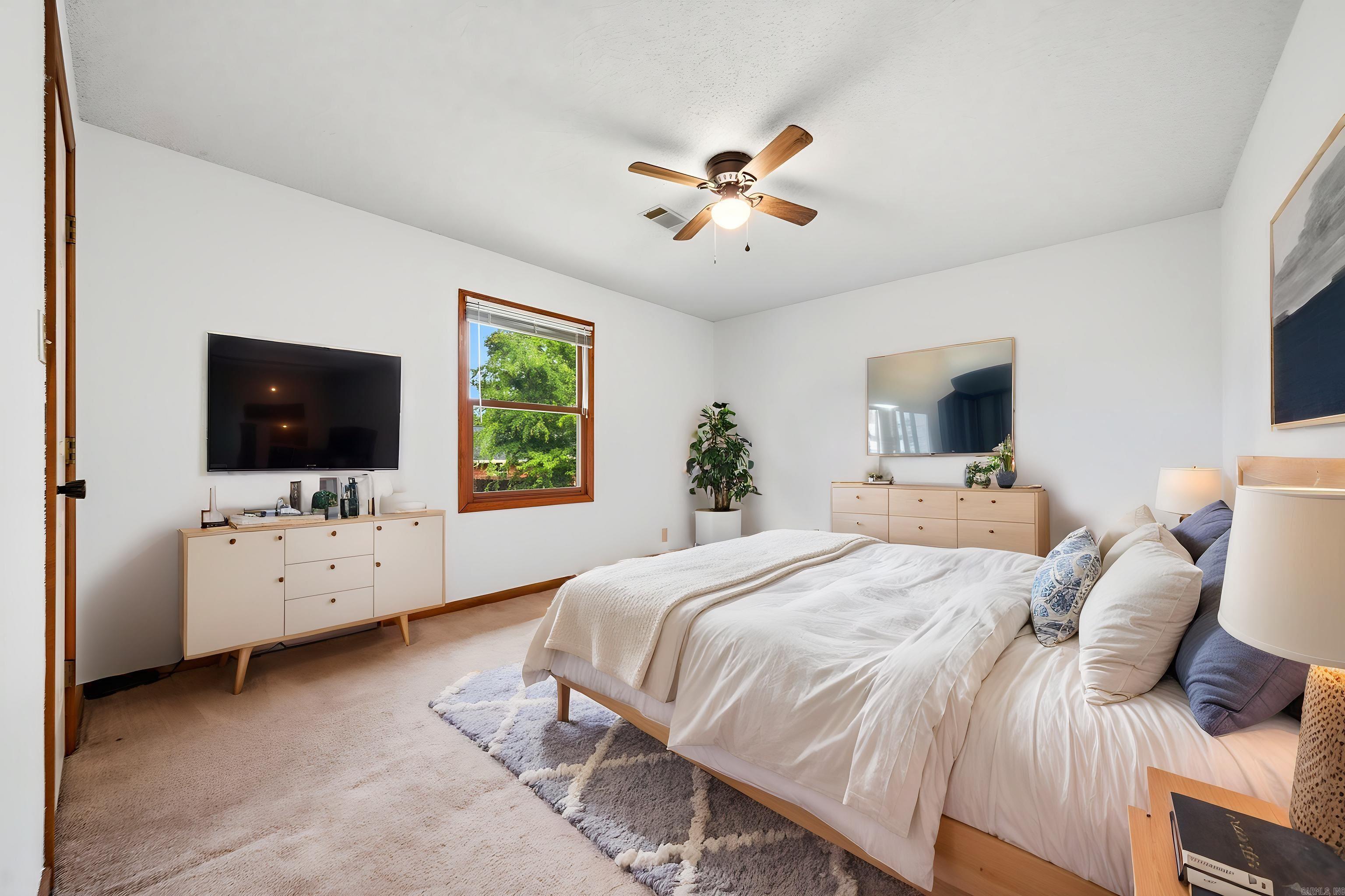 EMERALD PINES ESTATES - Residential