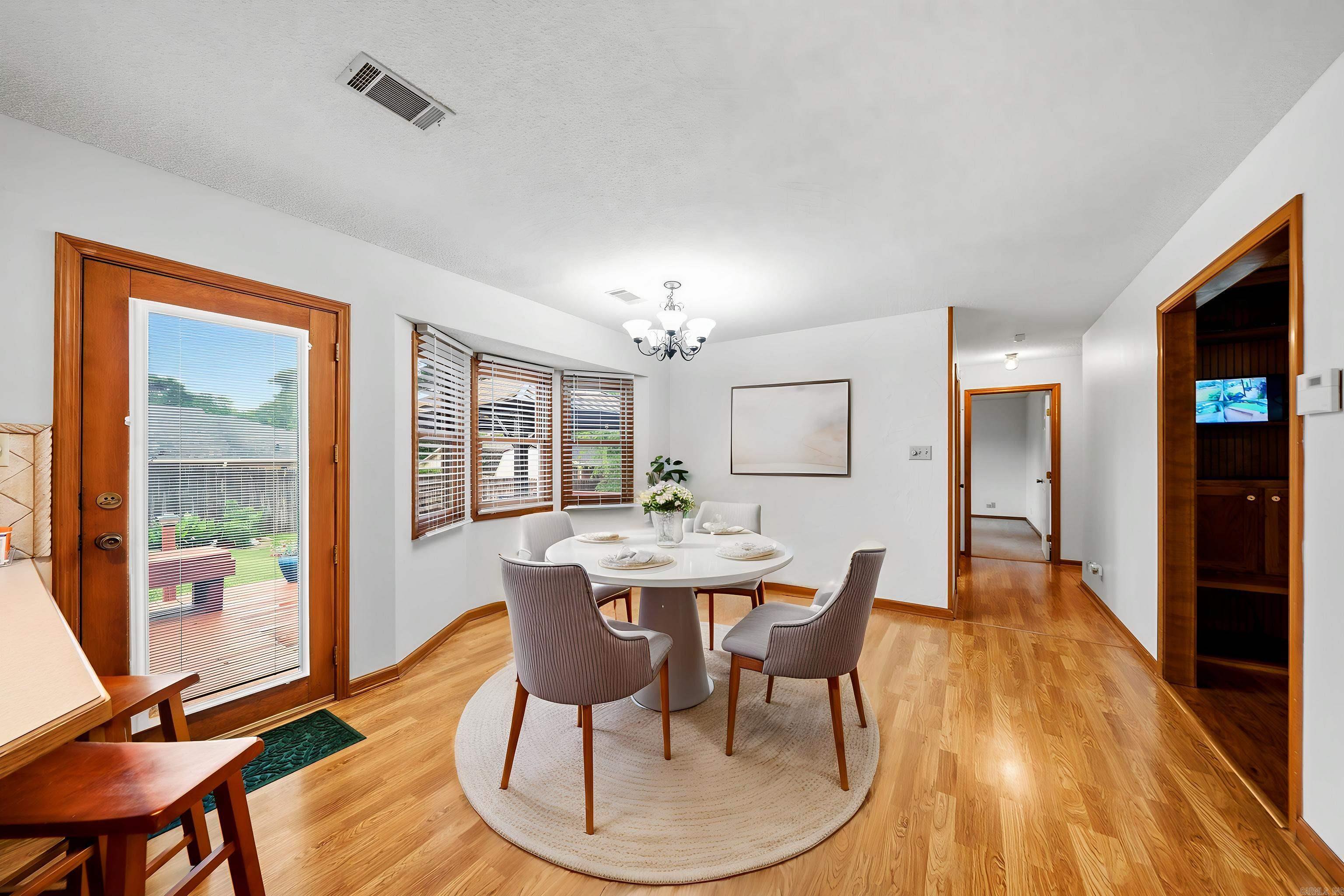 EMERALD PINES ESTATES - Residential