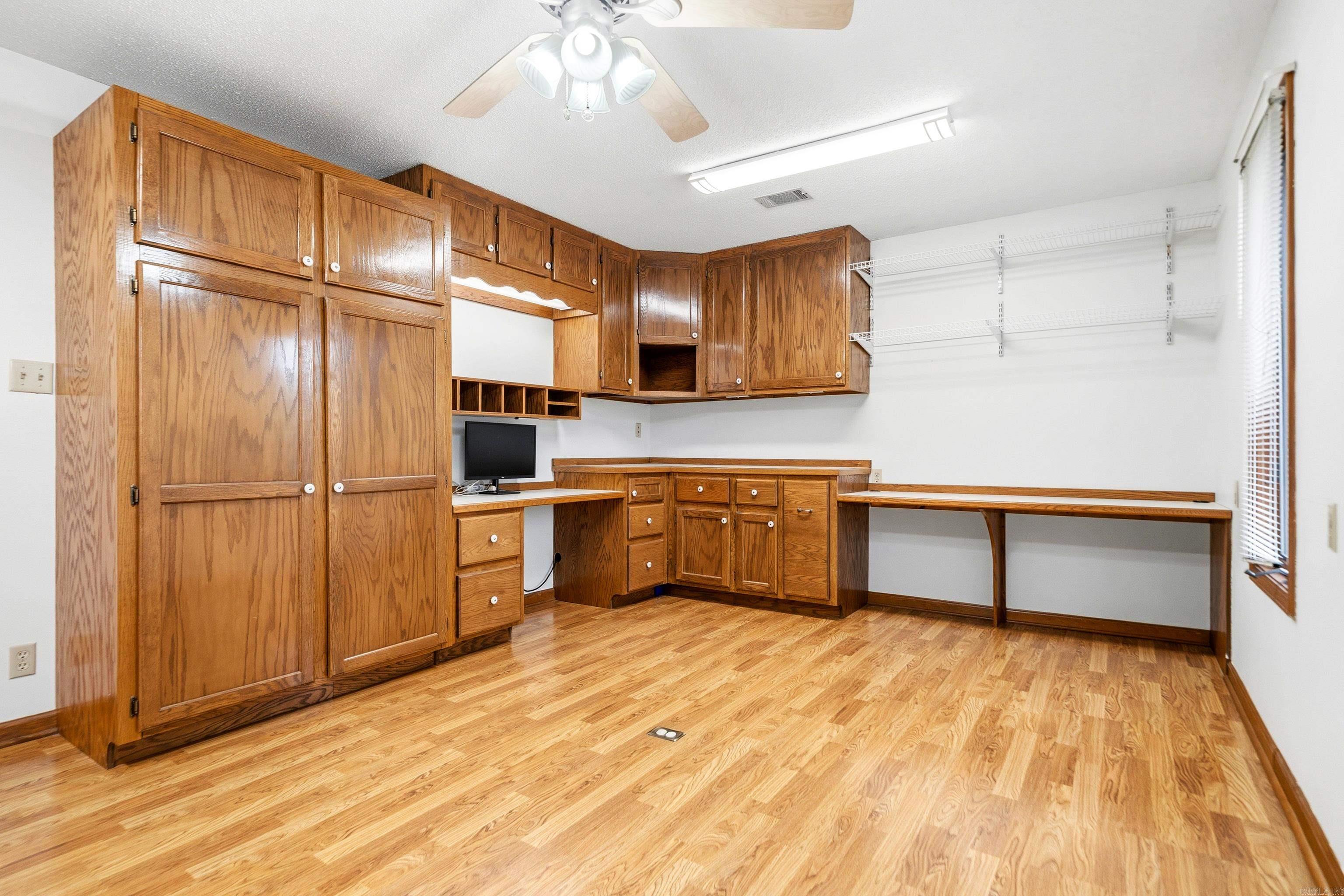 EMERALD PINES ESTATES - Residential