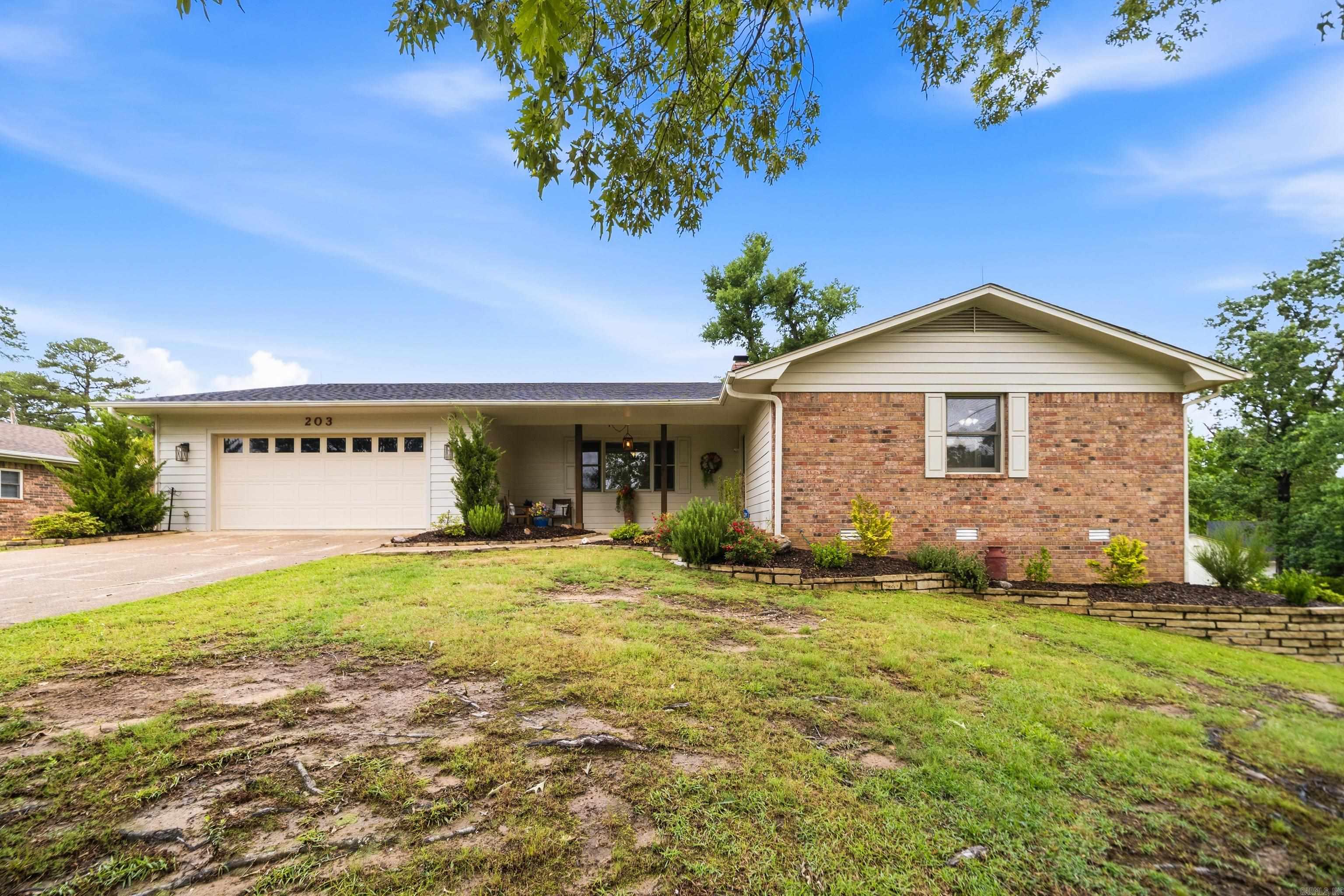 EMERALD PINES ESTATES - Residential