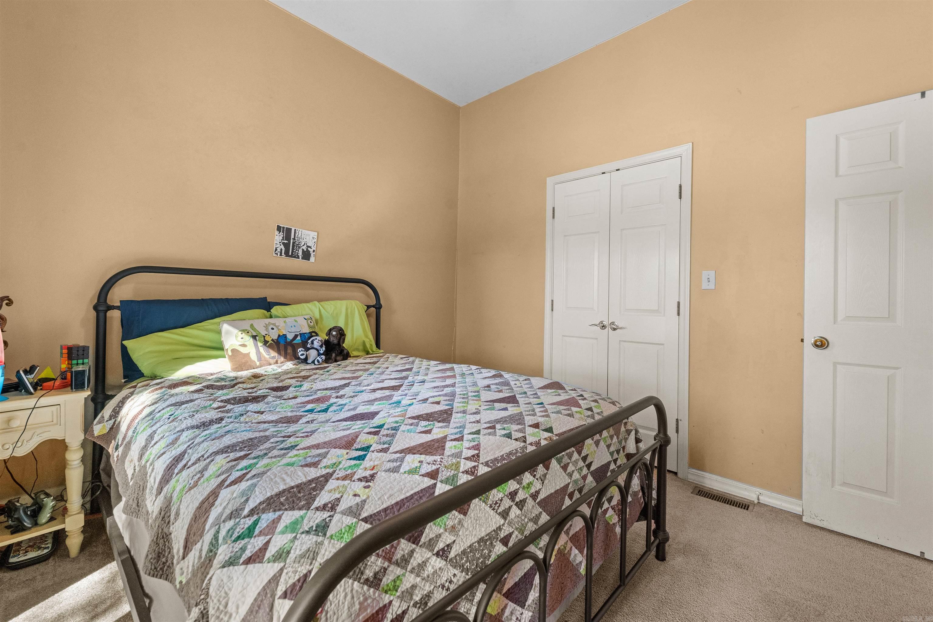 FAIR OAKS - Residential