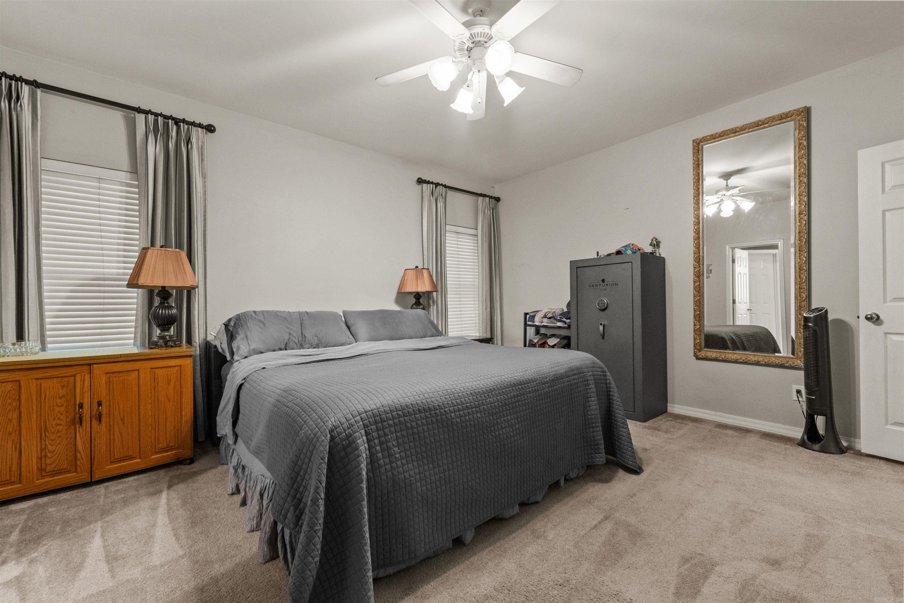 FAIR OAKS - Residential