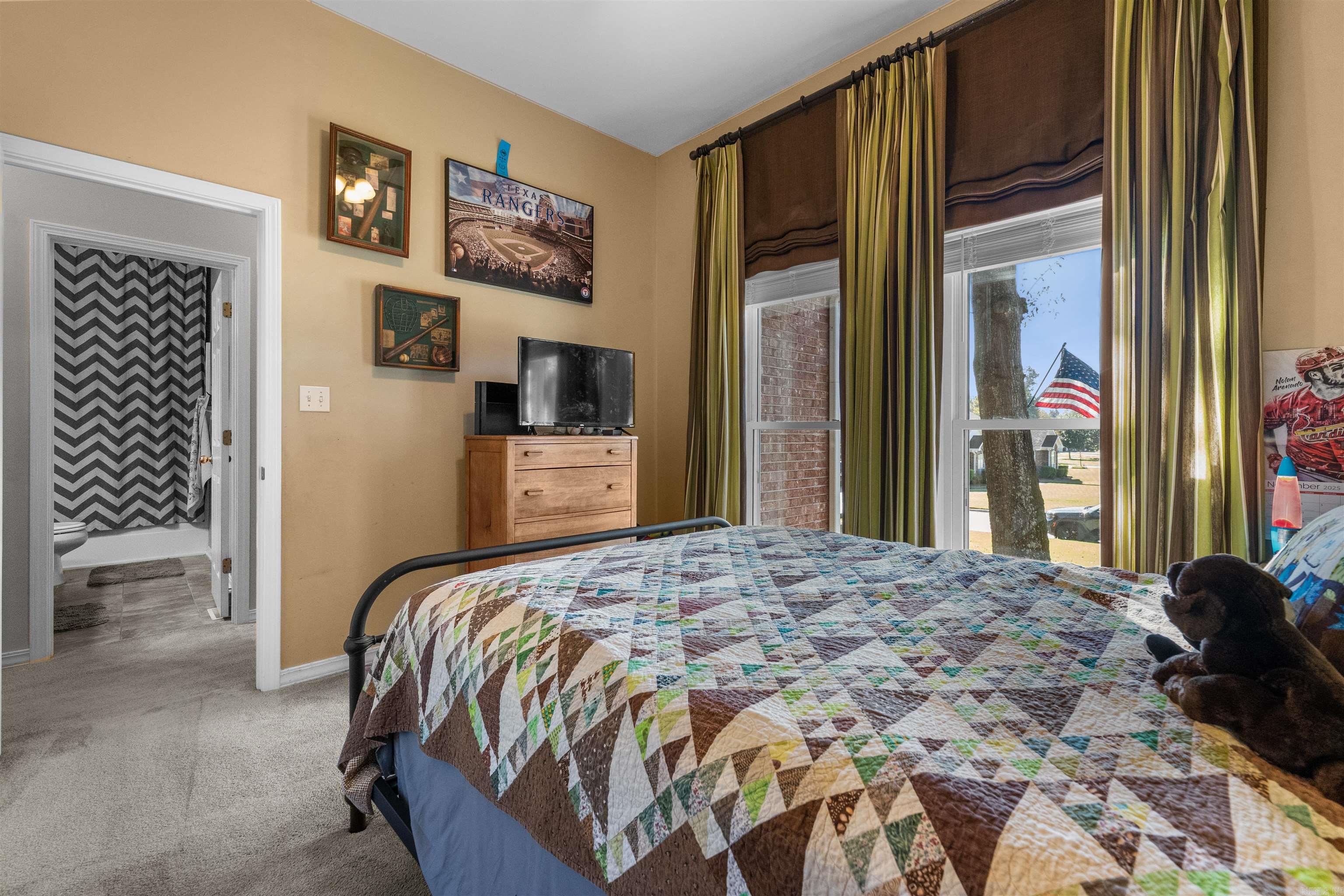 FAIR OAKS - Residential