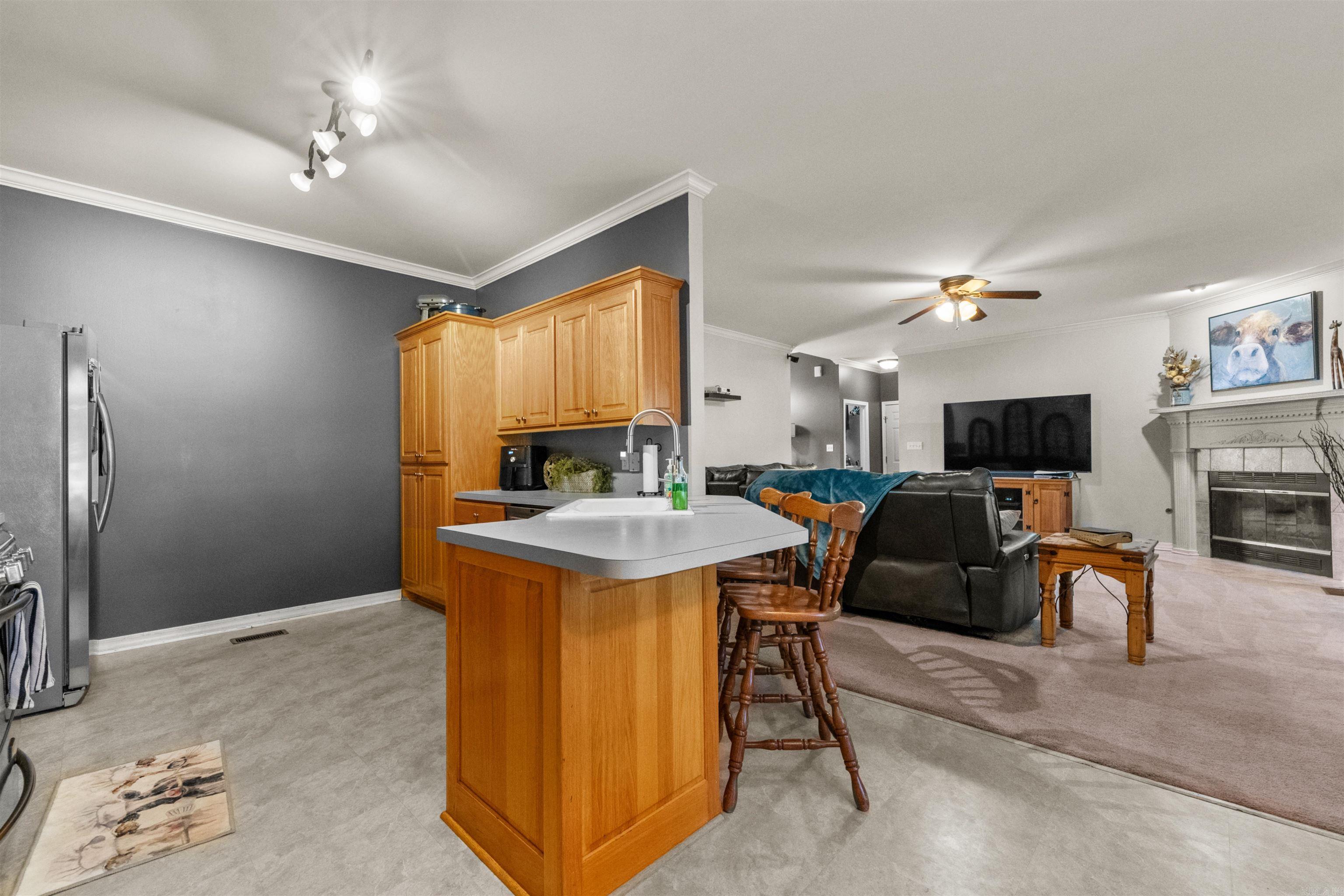 FAIR OAKS - Residential