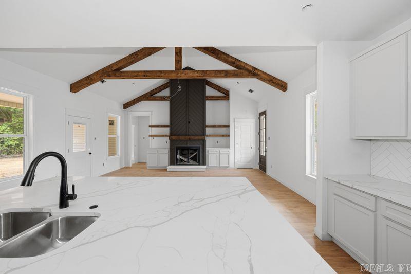 PLANTATION HILLS - Residential