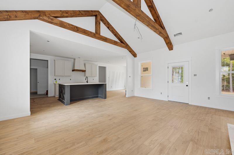 PLANTATION HILLS - Residential