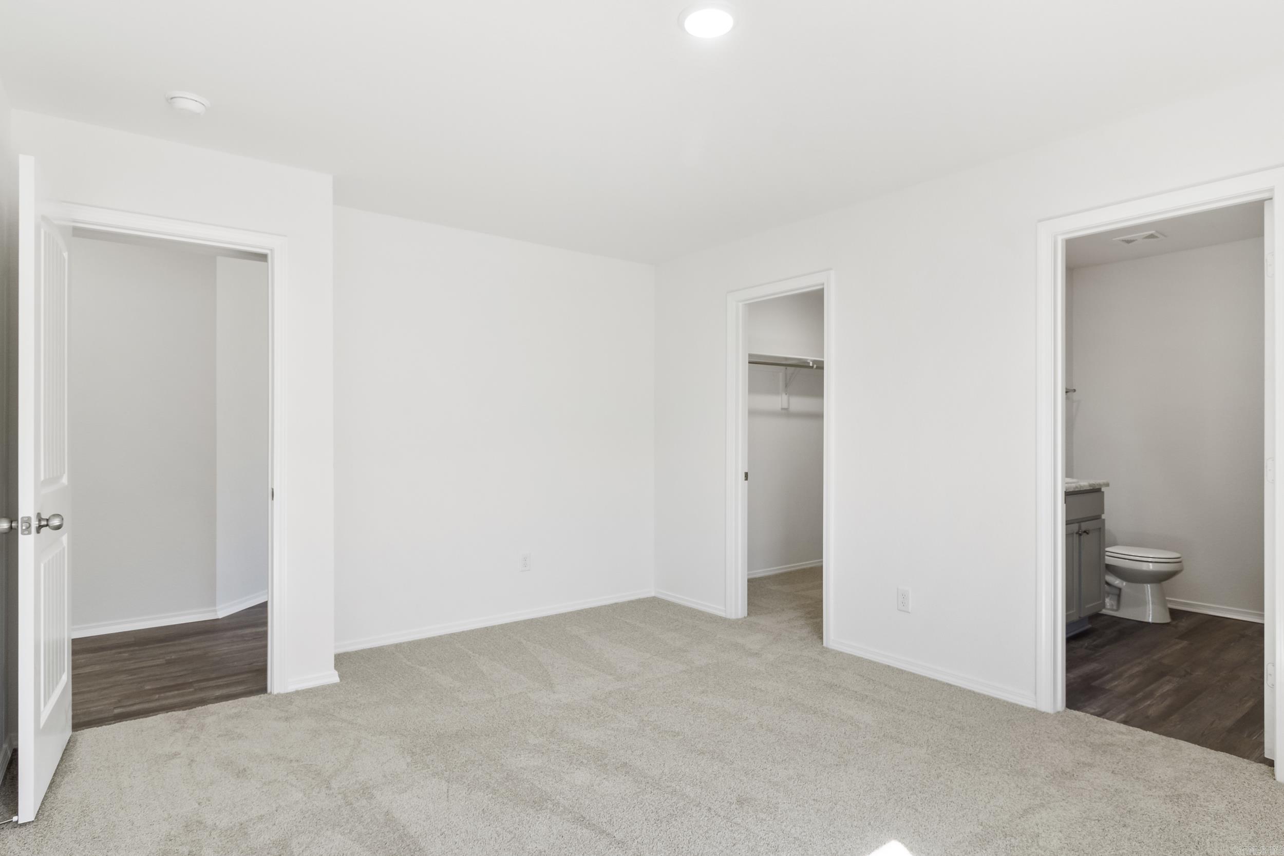 THE MEADOWS - Residential