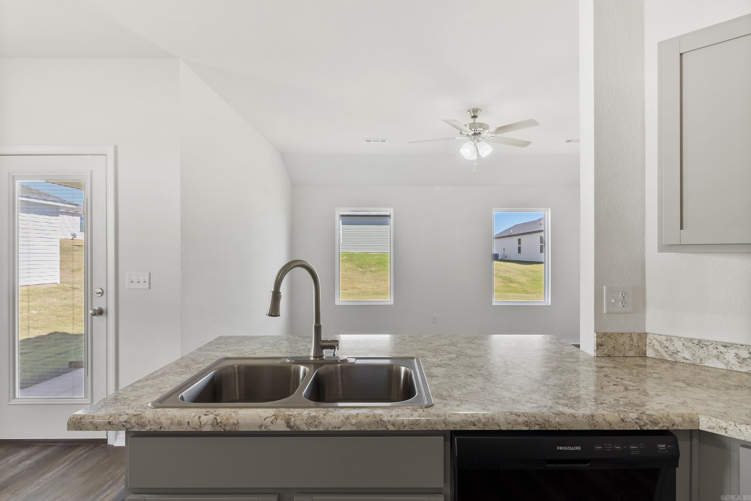 THE MEADOWS - Residential