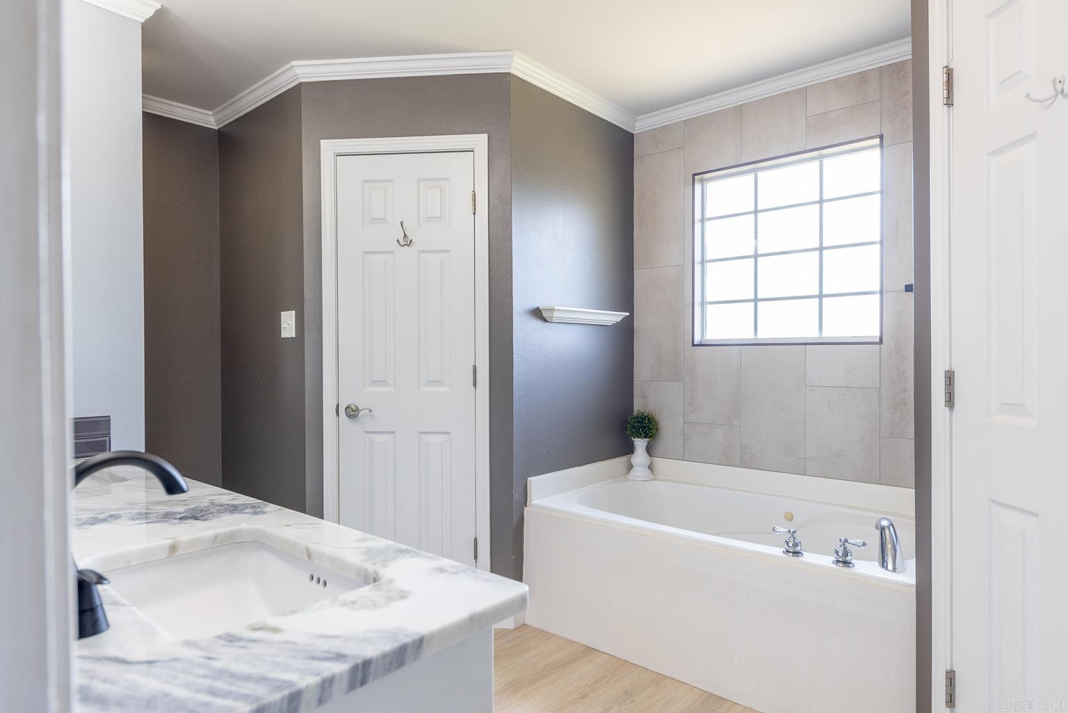 VALLEYCREST - Residential