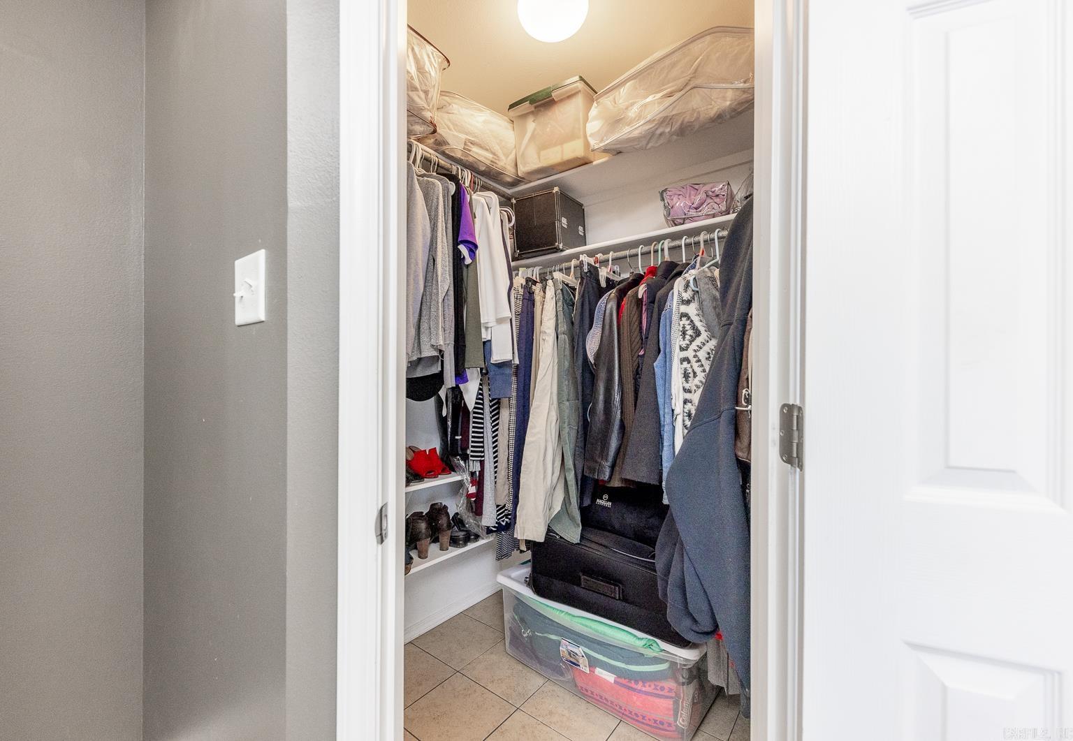 VALLEYCREST - Residential