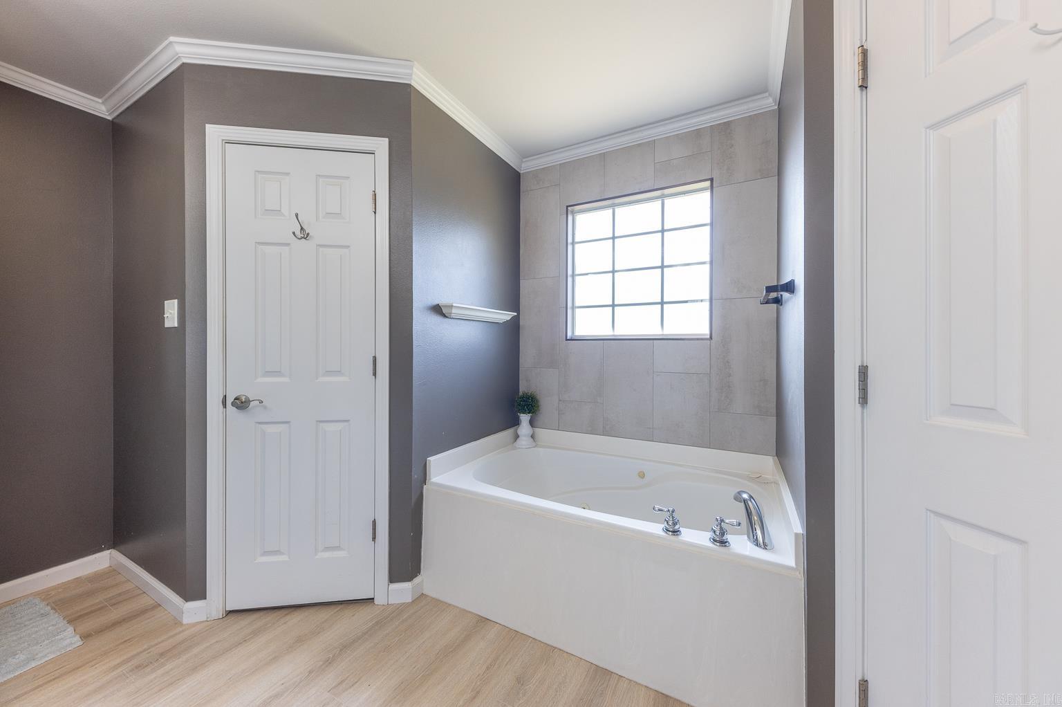 VALLEYCREST - Residential