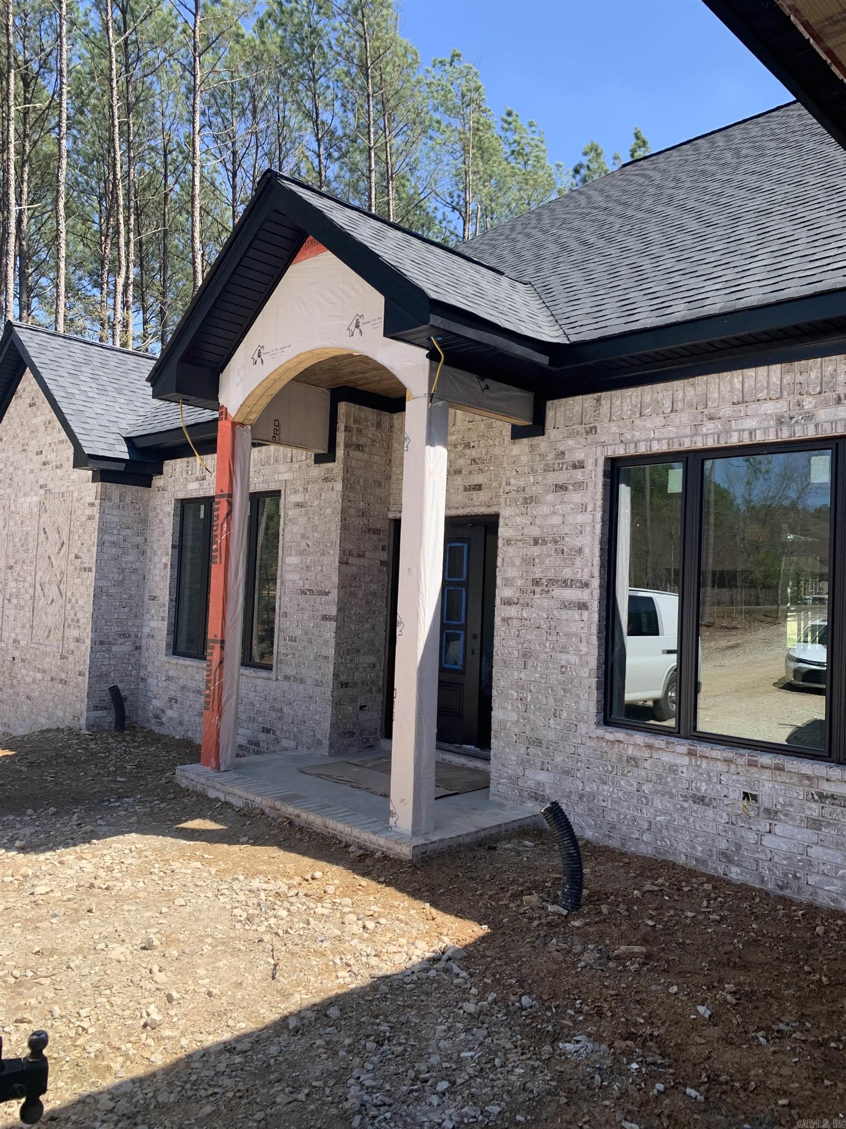 ALTA VISTA - Residential