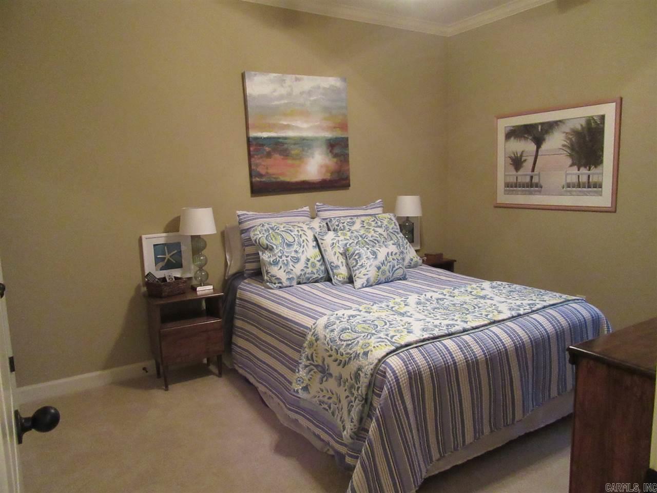 Governors Manor - Residential