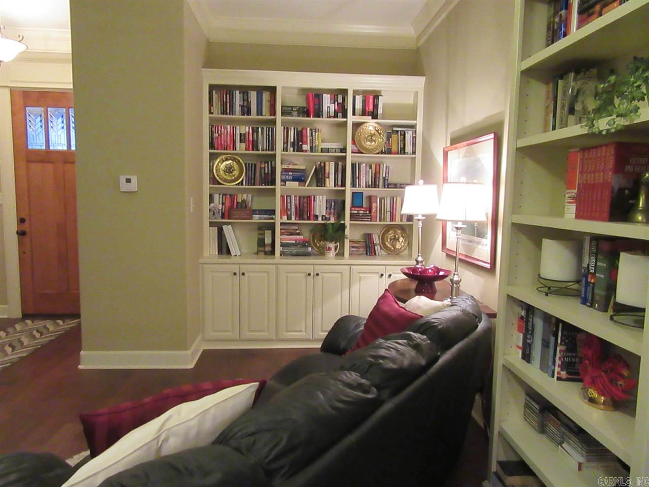 Governors Manor - Residential