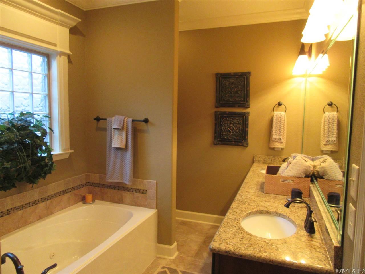 Governors Manor - Residential