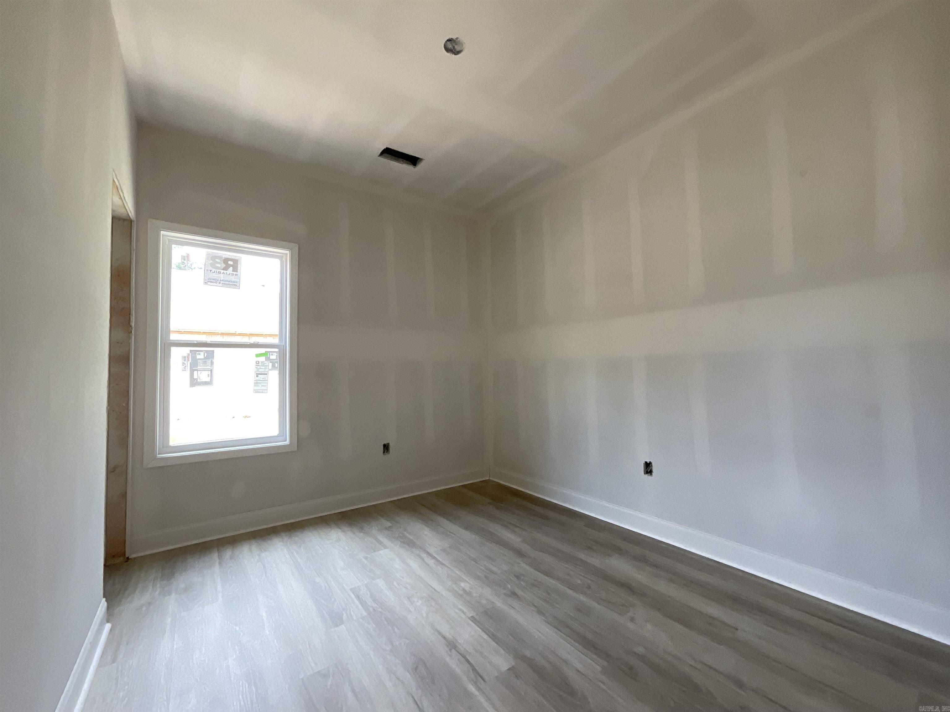 MCGEE MEADOWS - Residential
