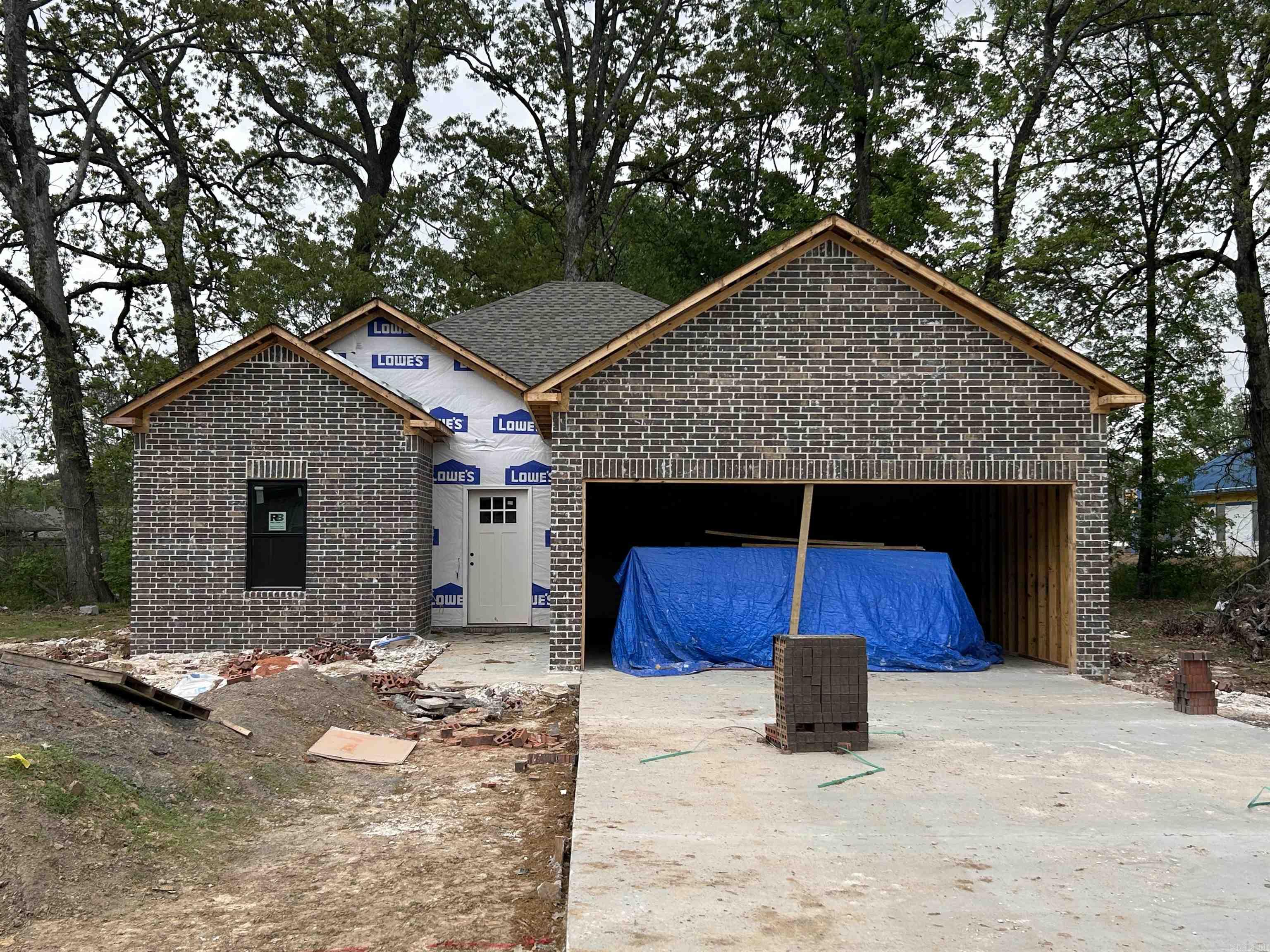 MCGEE MEADOWS - Residential