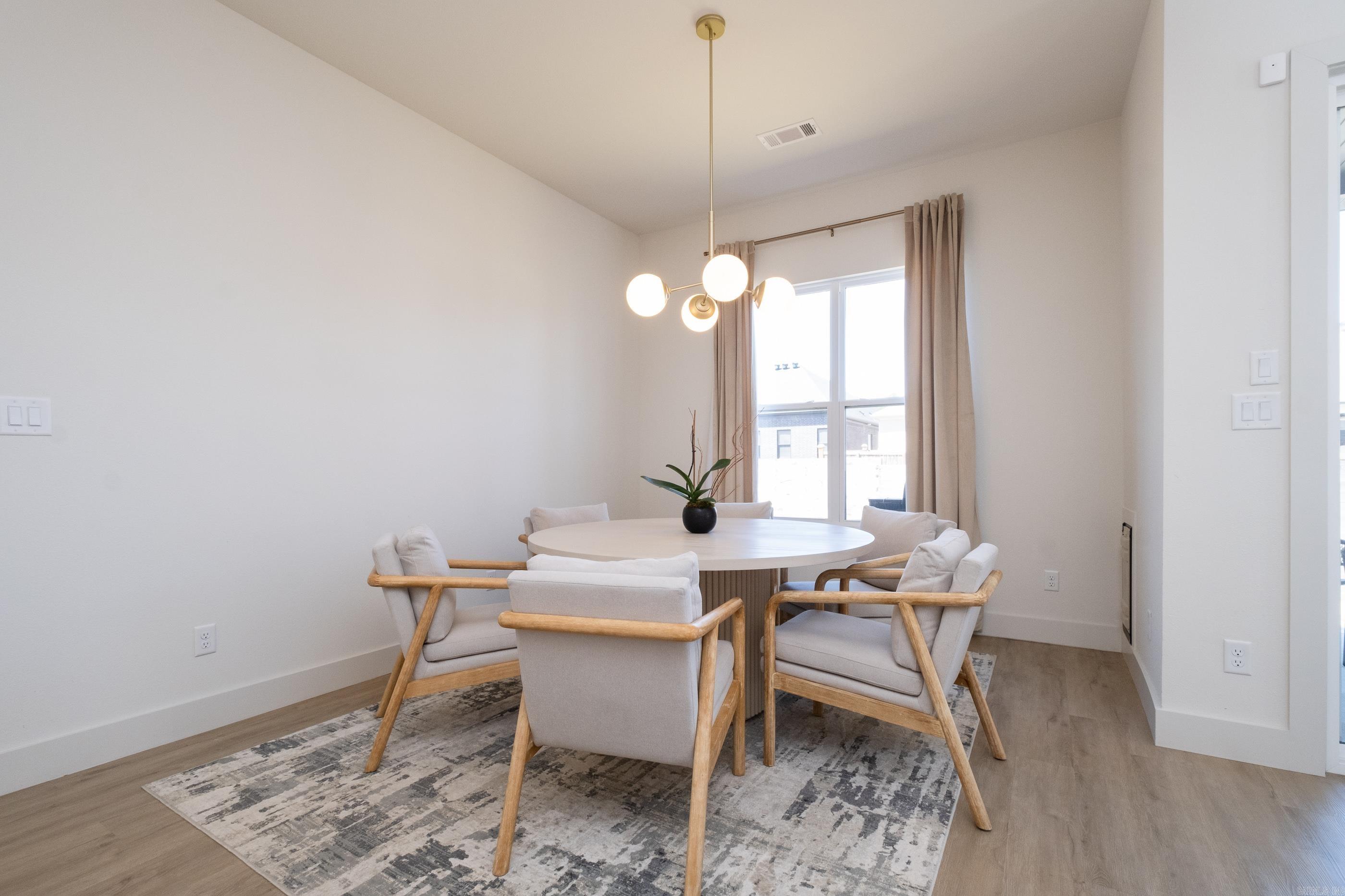 COPPER RUN - Residential Lease