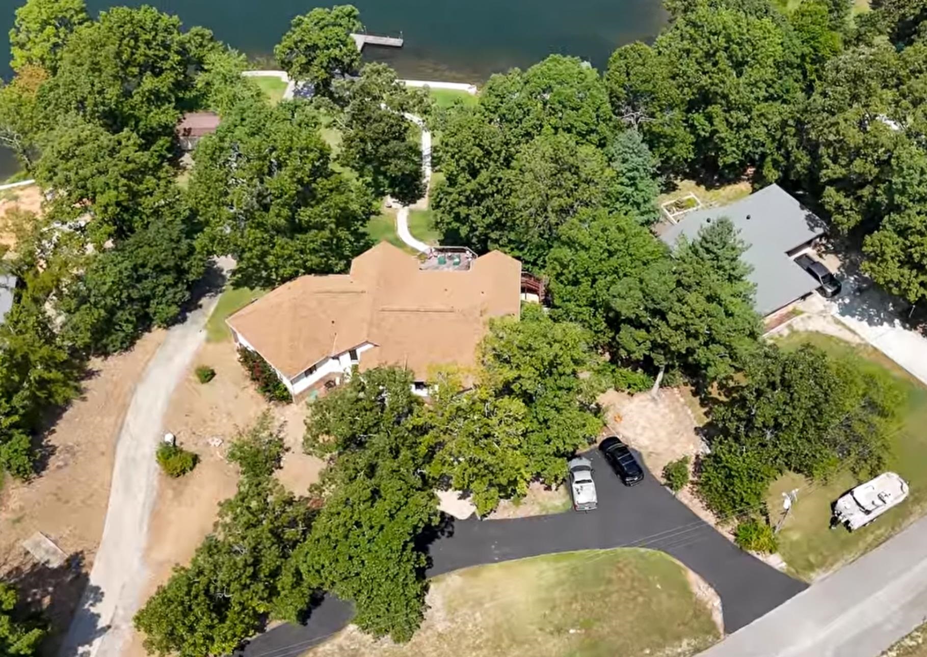 SOUTH SHORE - Residential