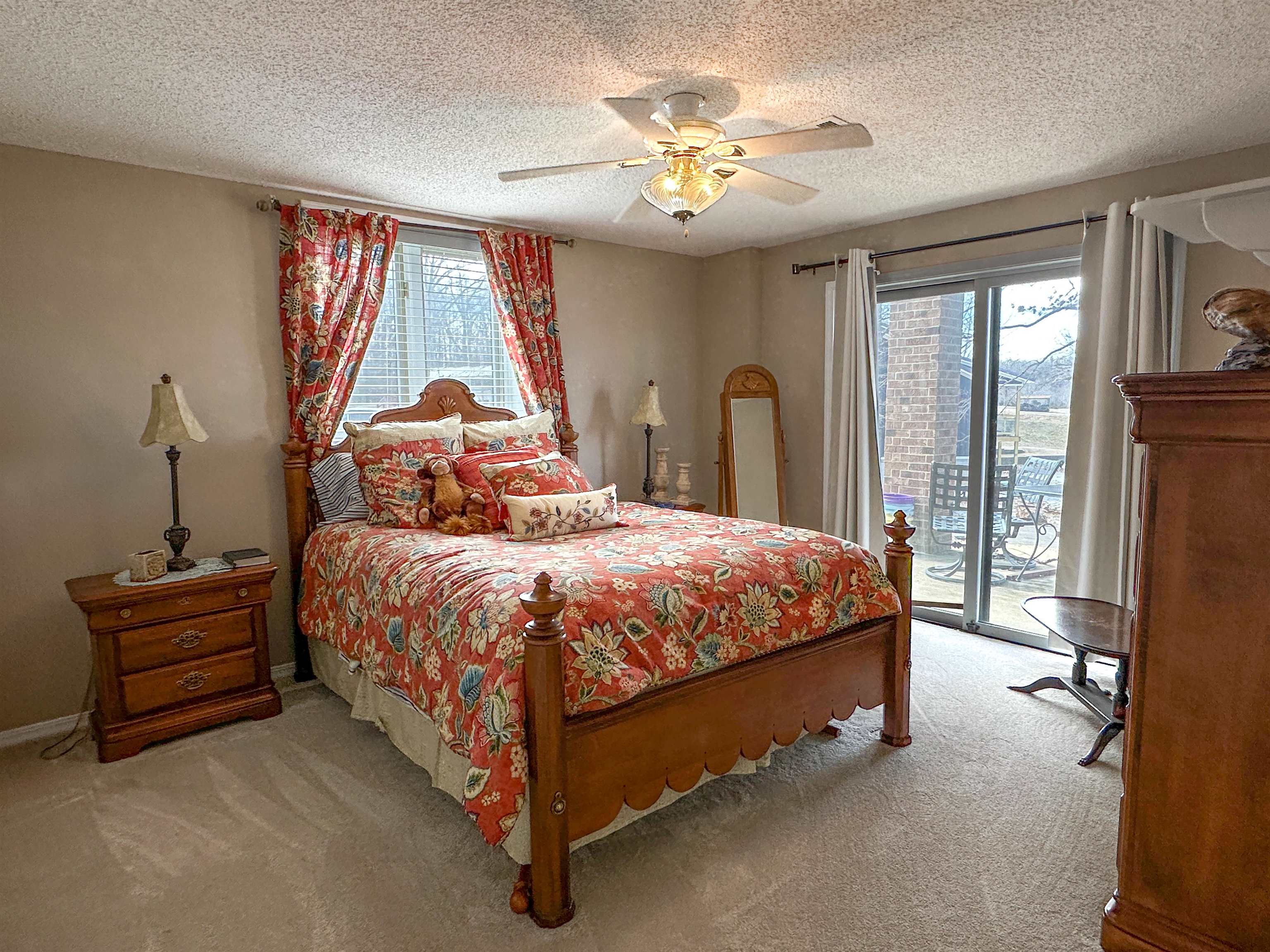 SOUTH SHORE - Residential