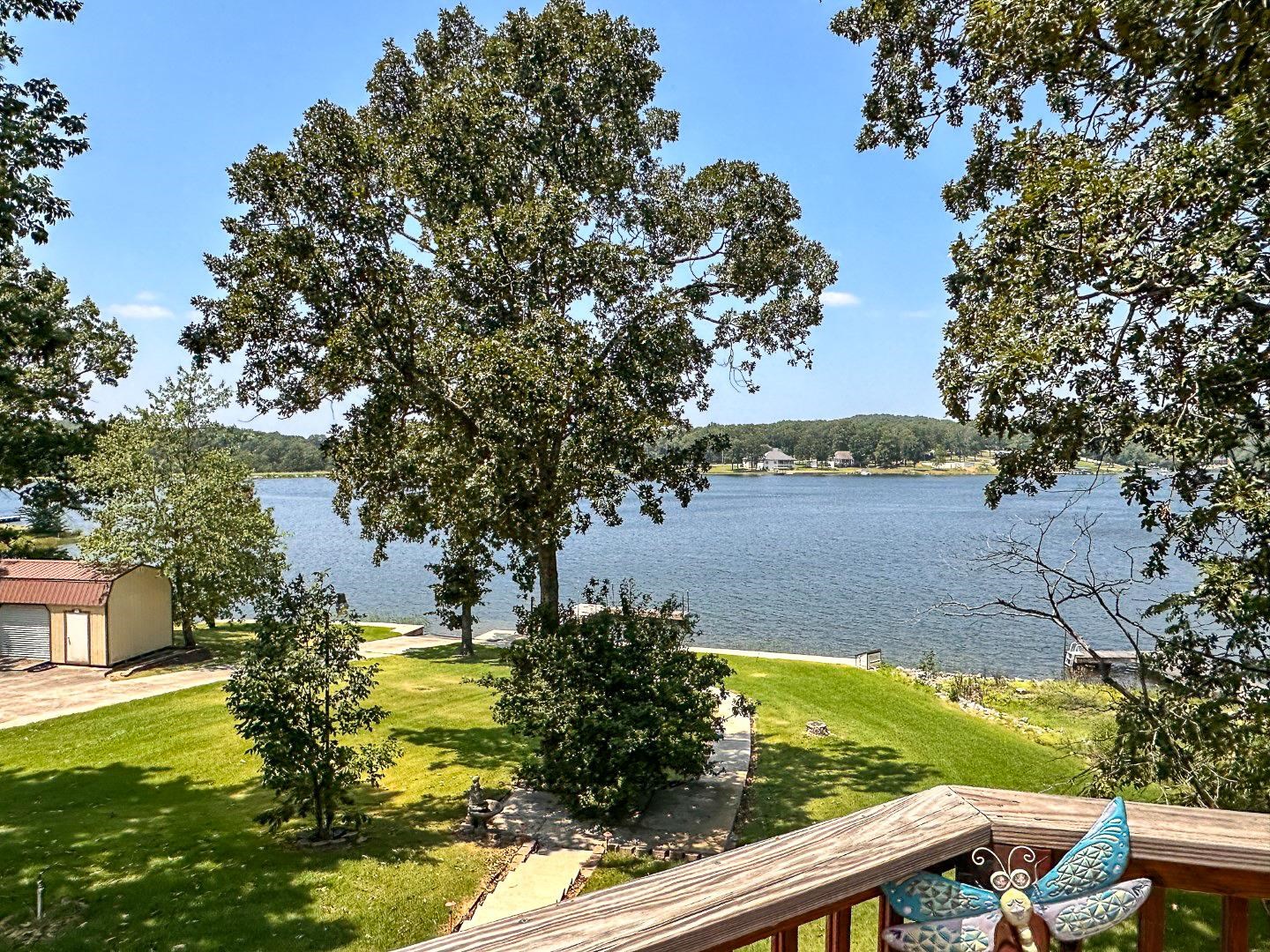 SOUTH SHORE - Residential