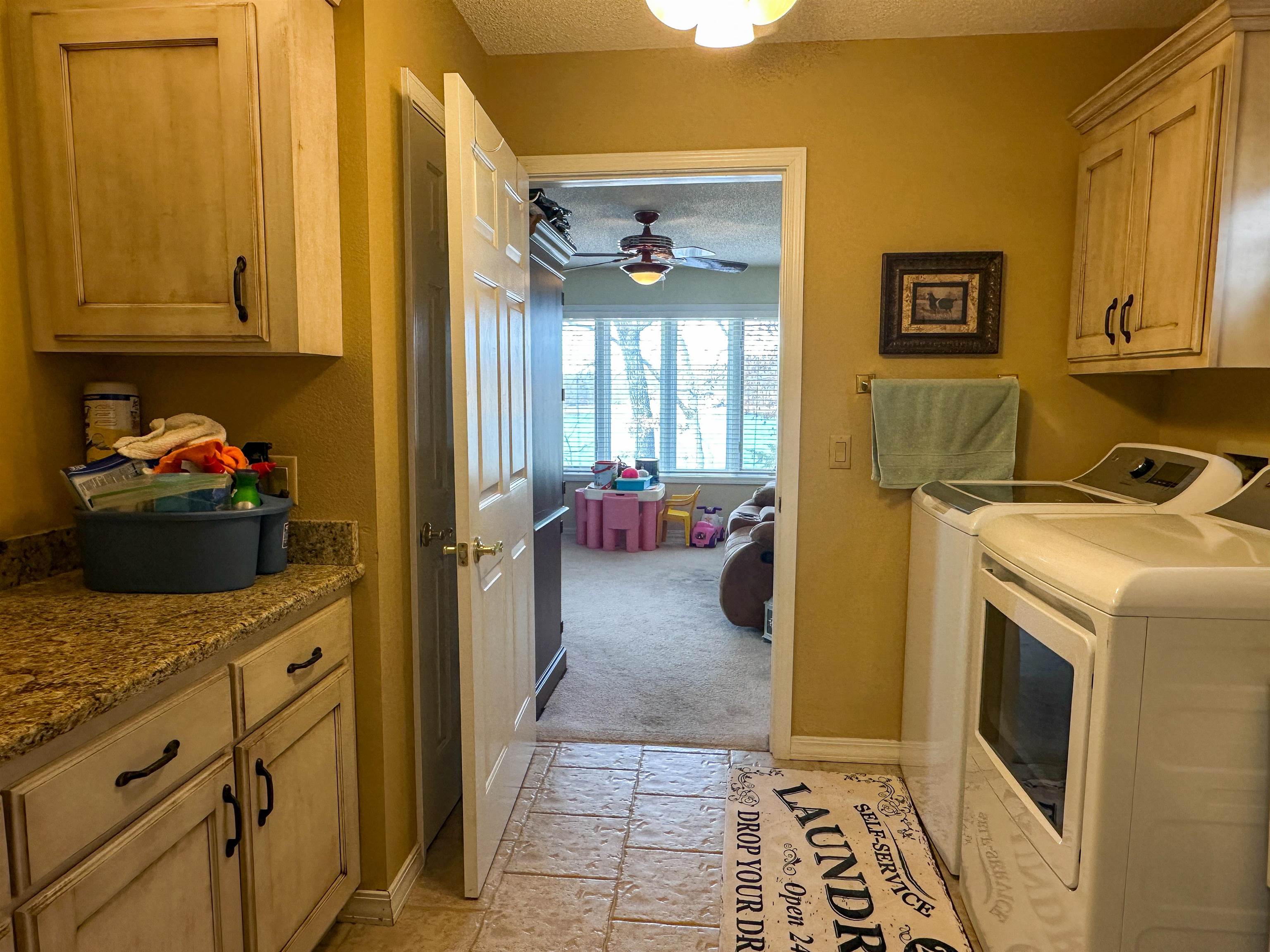 SOUTH SHORE - Residential