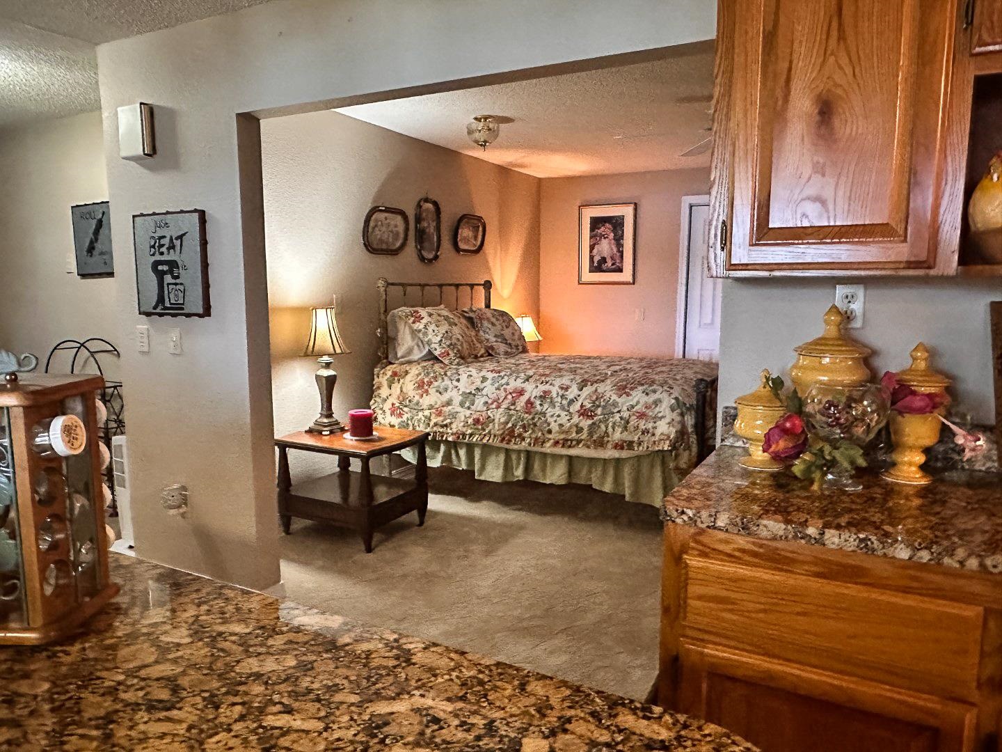 SOUTH SHORE - Residential