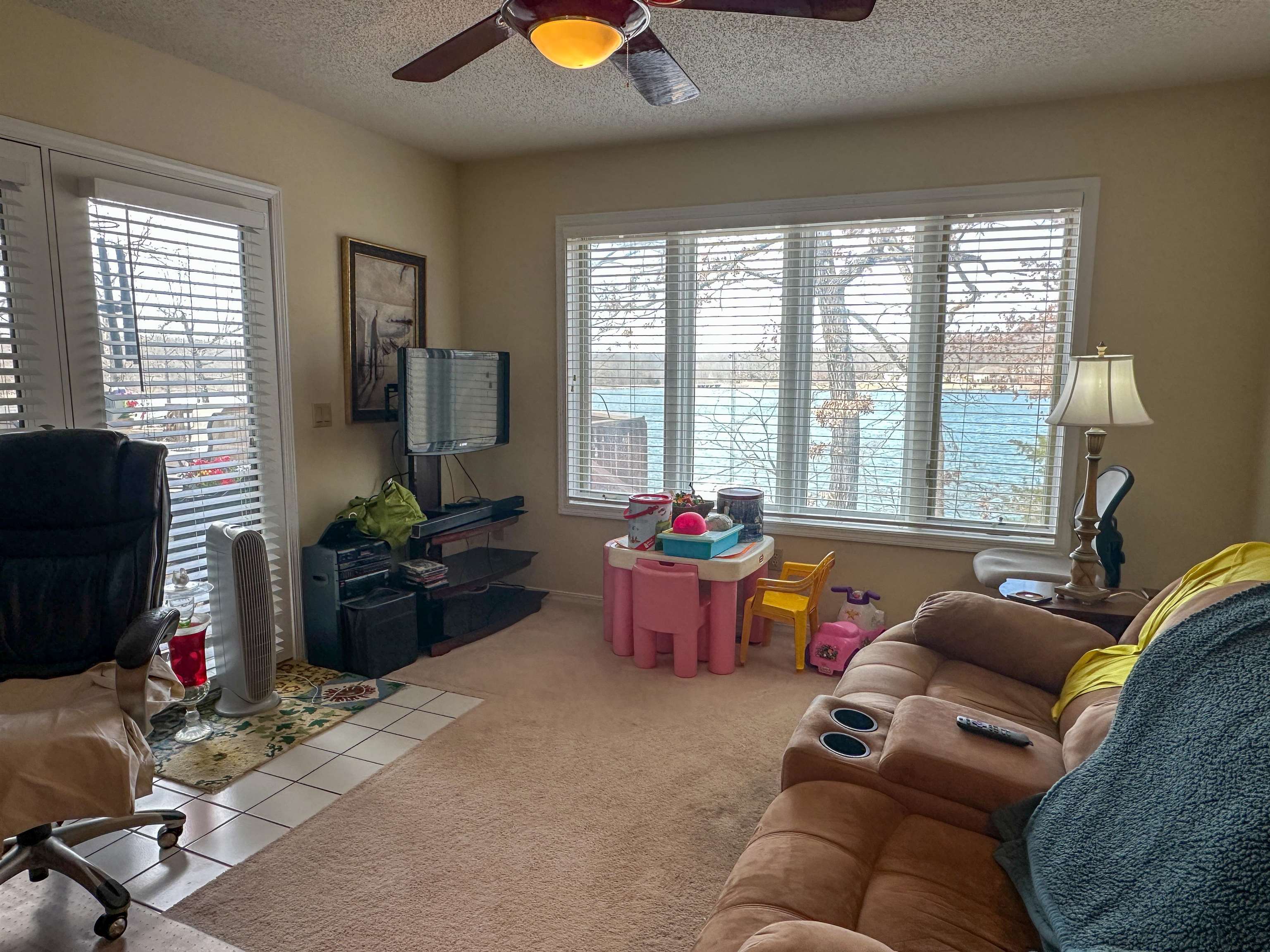 SOUTH SHORE - Residential