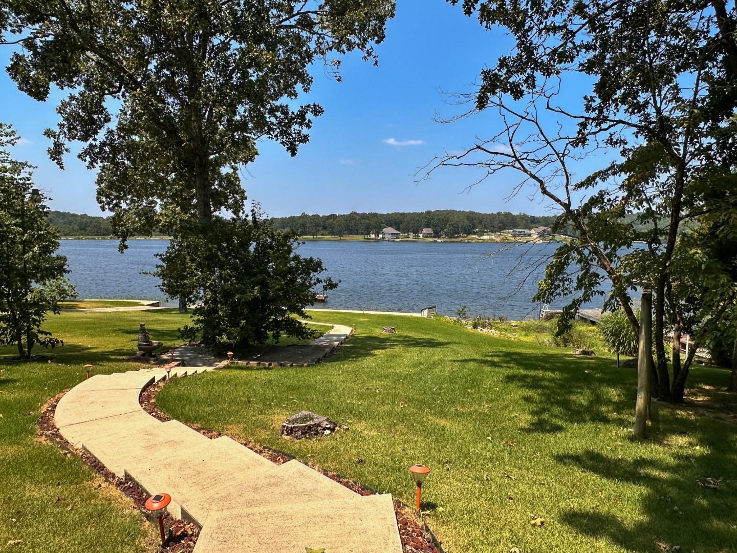 SOUTH SHORE - Residential