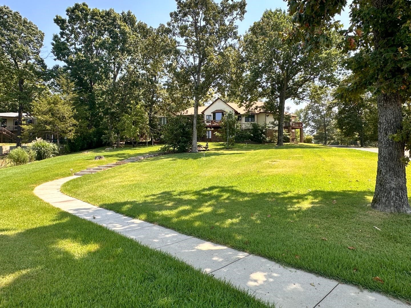 SOUTH SHORE - Residential