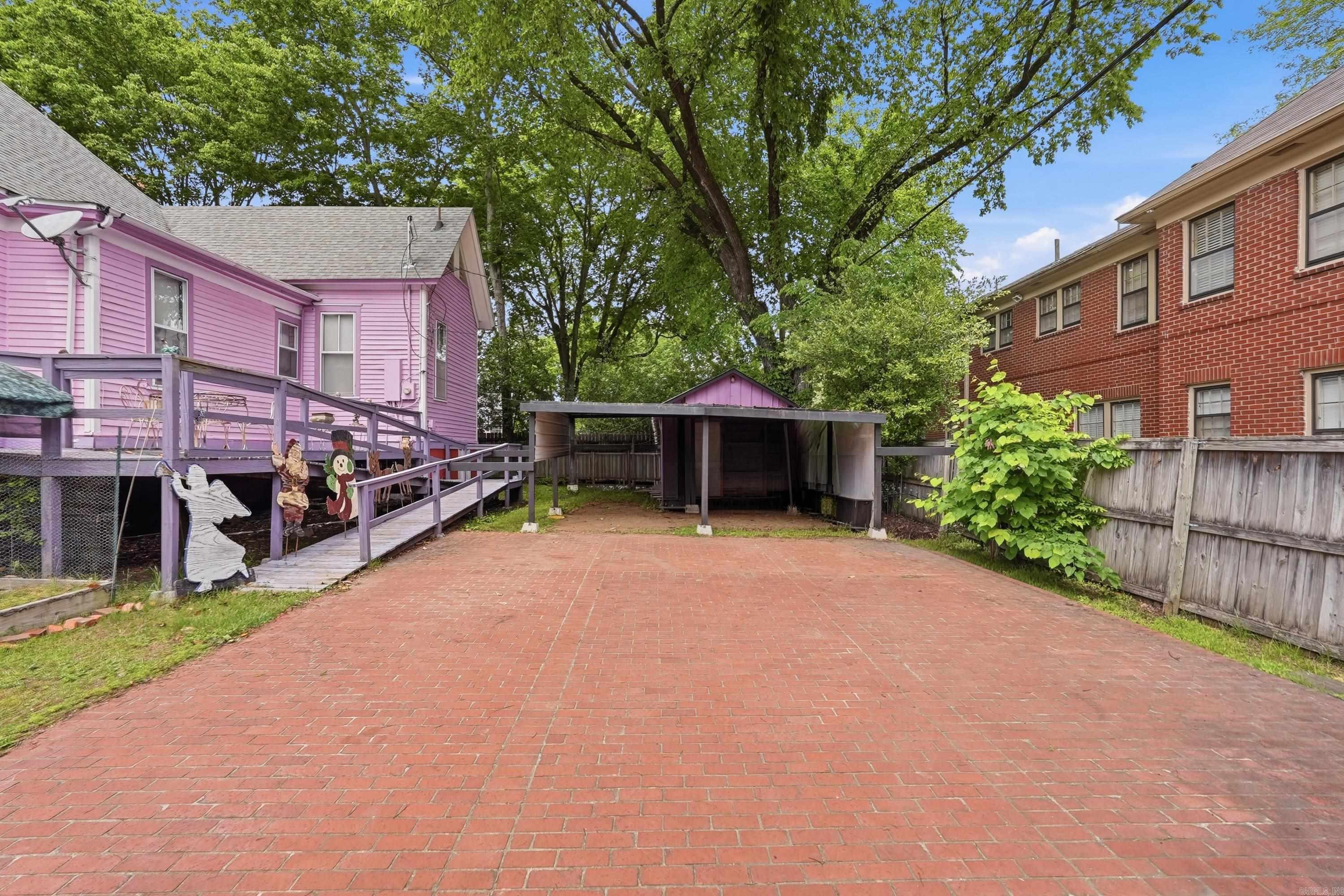 FULTONS - Residential