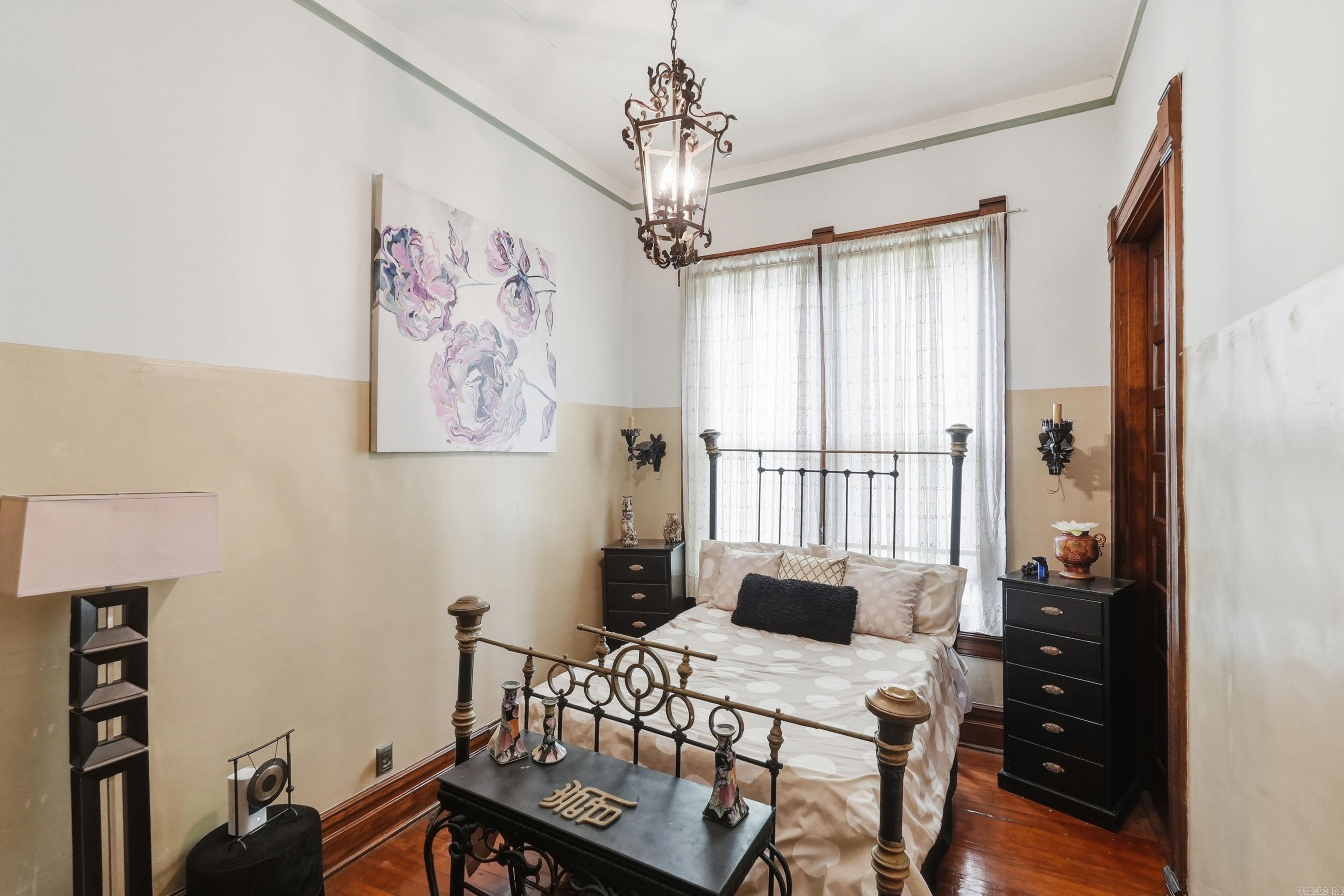 FULTONS - Residential