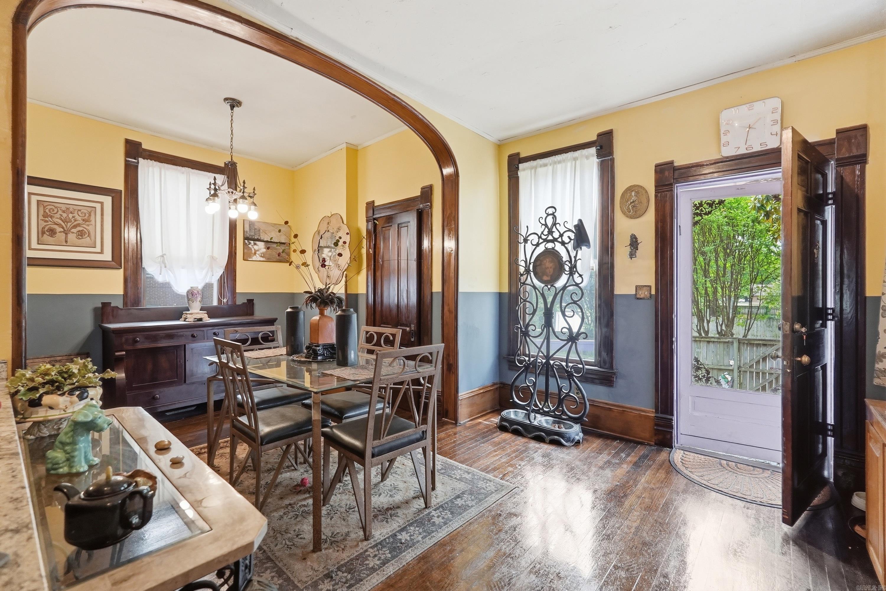 FULTONS - Residential