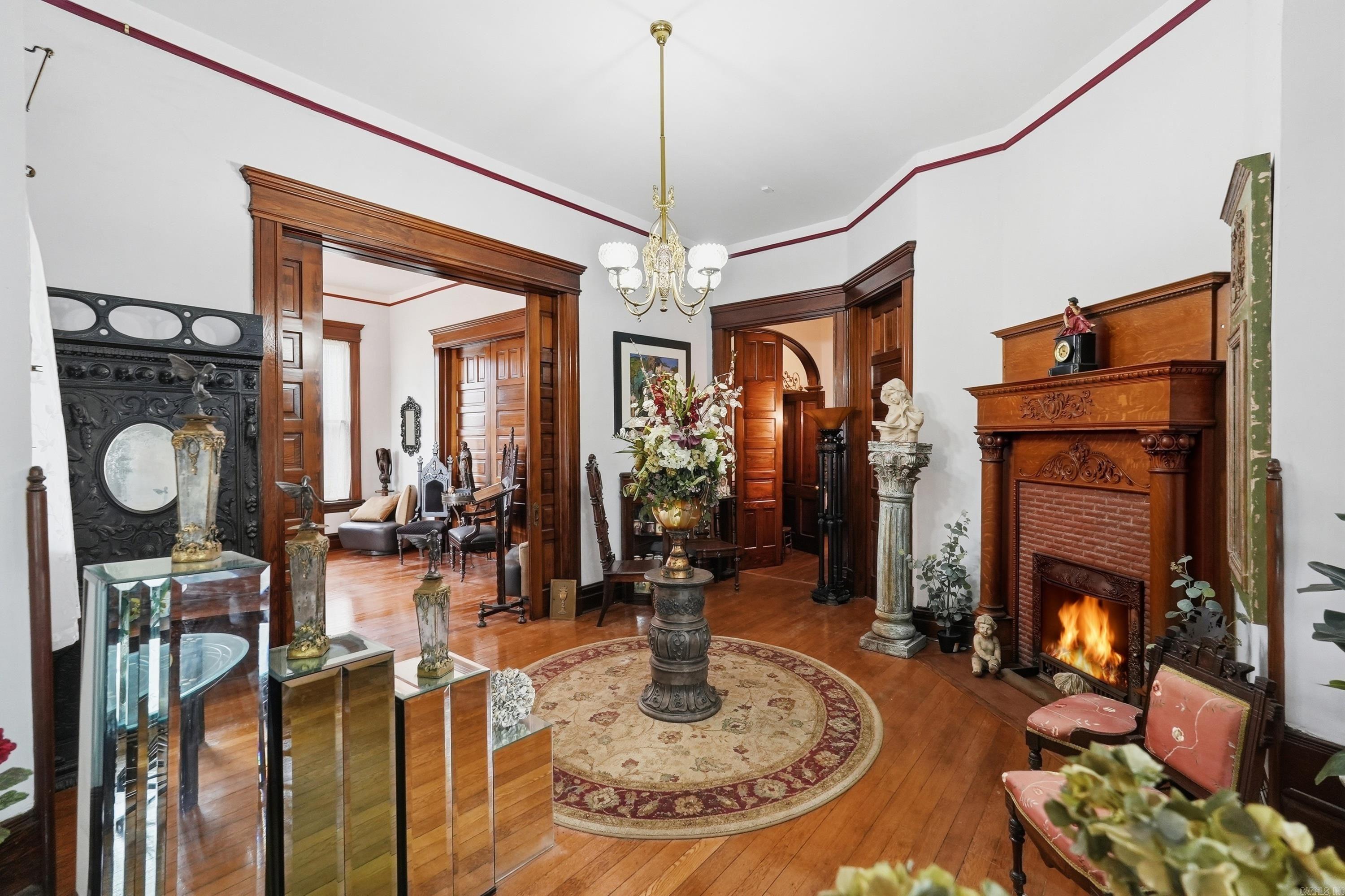 FULTONS - Residential