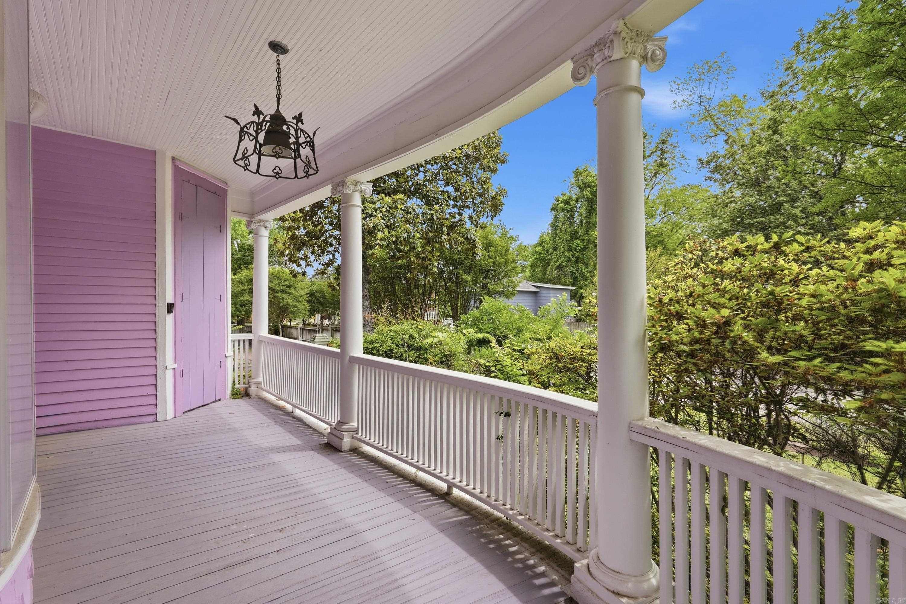 FULTONS - Residential