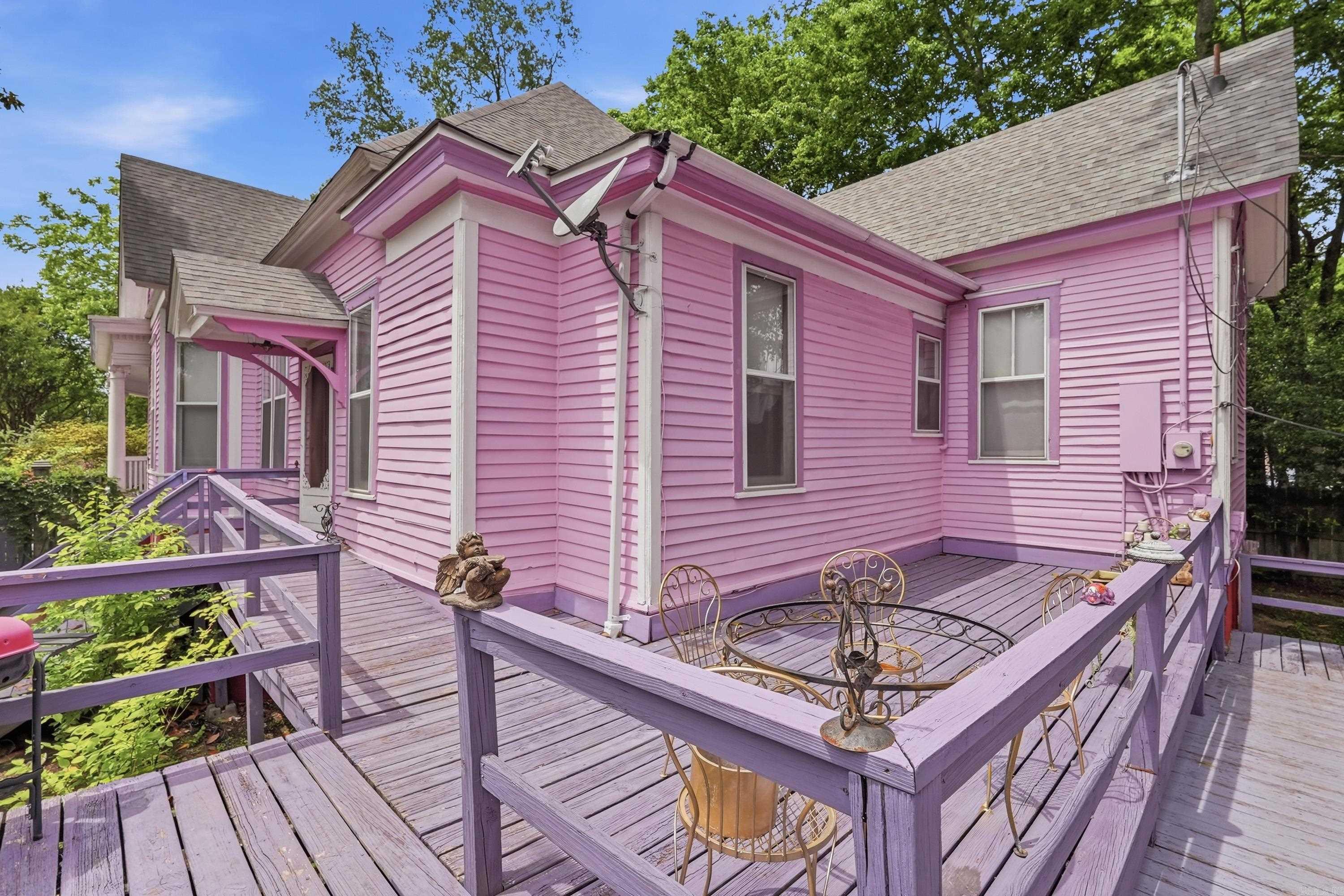 FULTONS - Residential