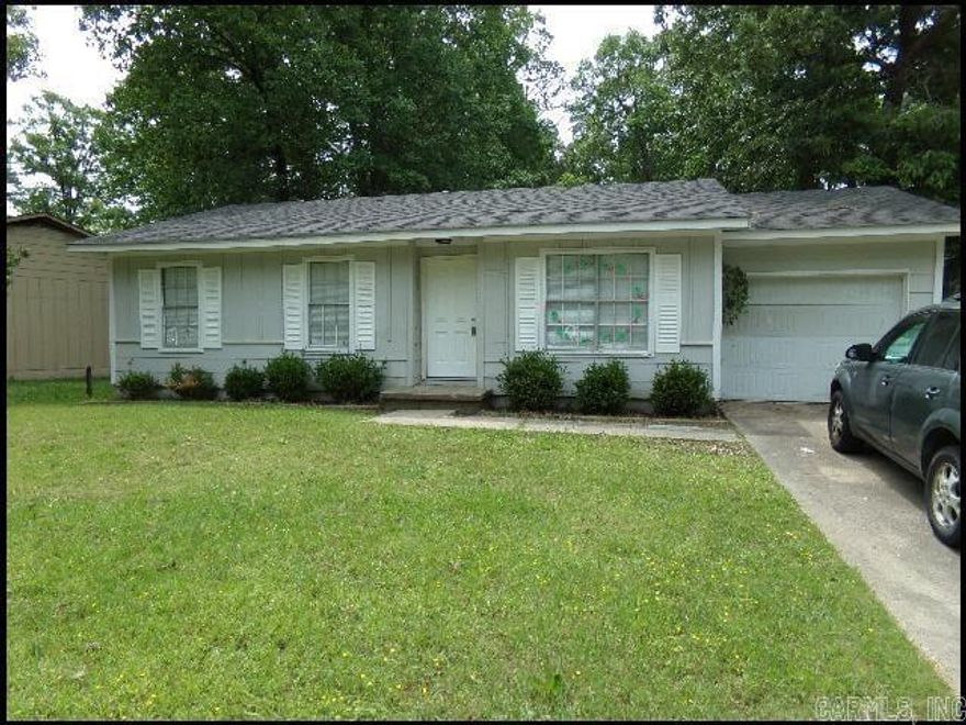 *LITTLE ROCK* CUTE HOME IN QUAIL CREEK SUBDIVISION!! This 3 Bedroom And 2 Bath Home Features Over 1100 Square Feet! Electric Range And Refrigerator Included In Kitchen With Eat-In Dining Area! Washer And Dryer Hookups! Central Heat And Air! 1 Car Garage For Parking! PET FRIENDLY!! AVAILABLE NOW!!!<a href='https://raineyrealty.com/virtualtour.php?r=LjS06u'> Click here for a 360° Virtual Tour</a>