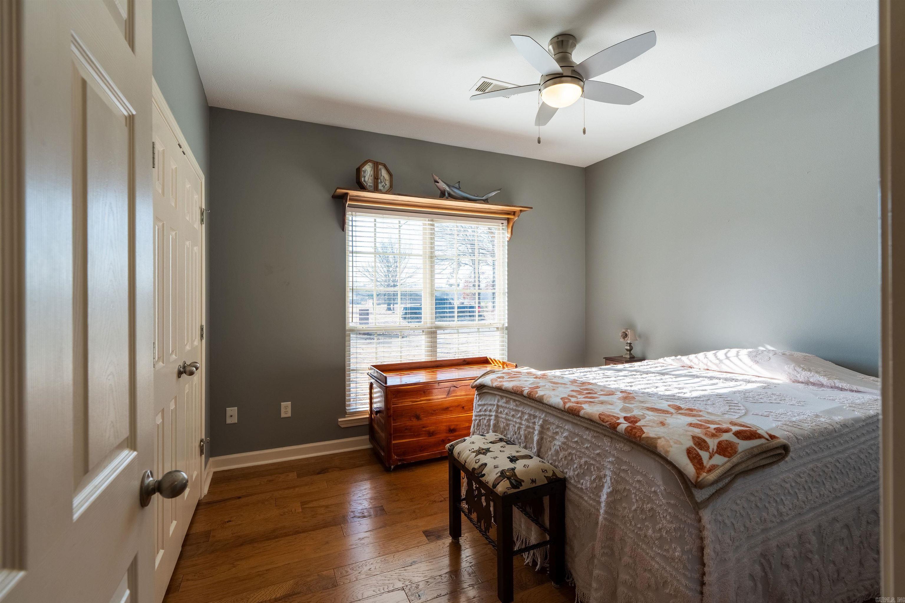 LOST CREEK - Residential