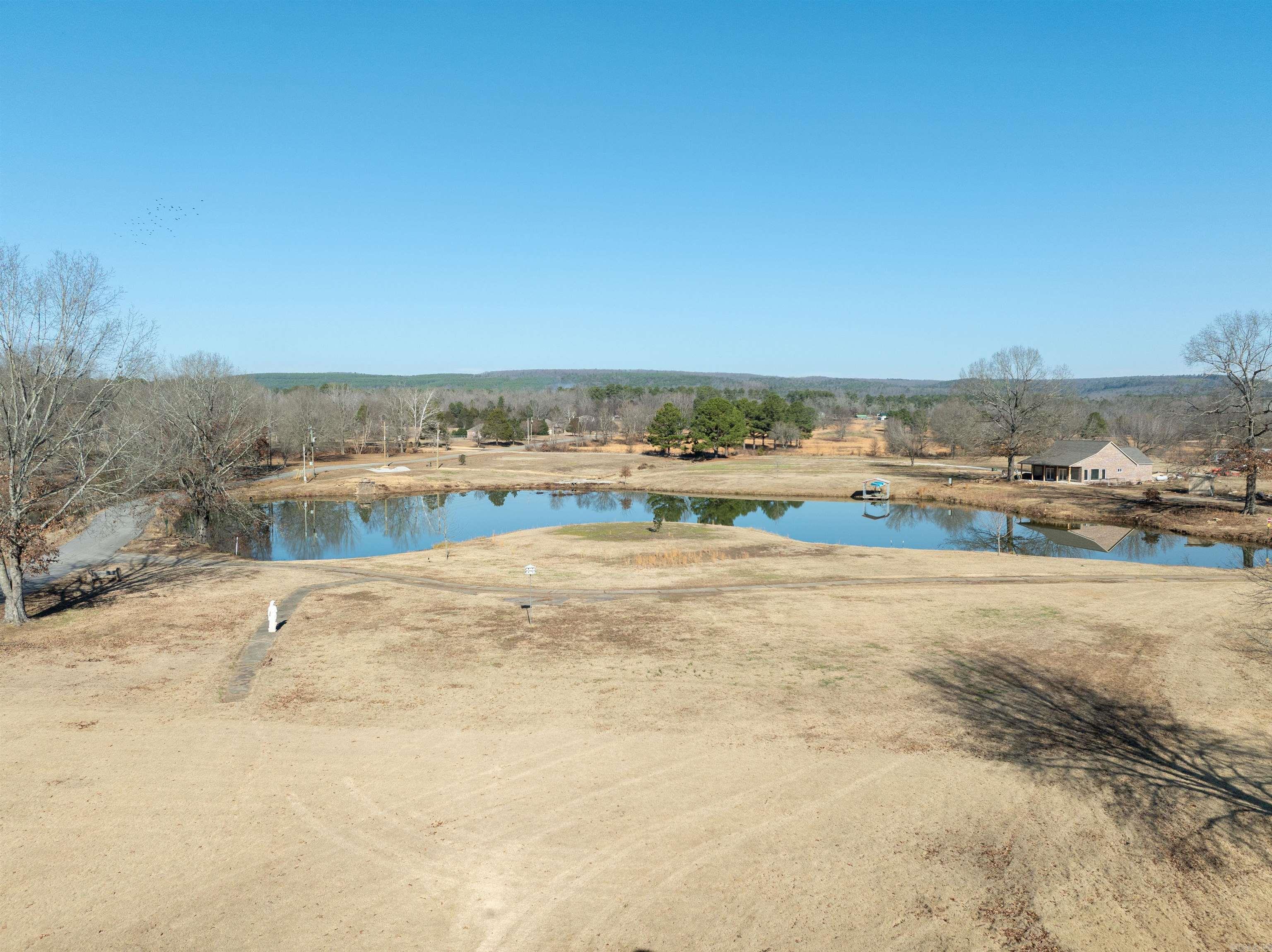 LOST CREEK - Residential