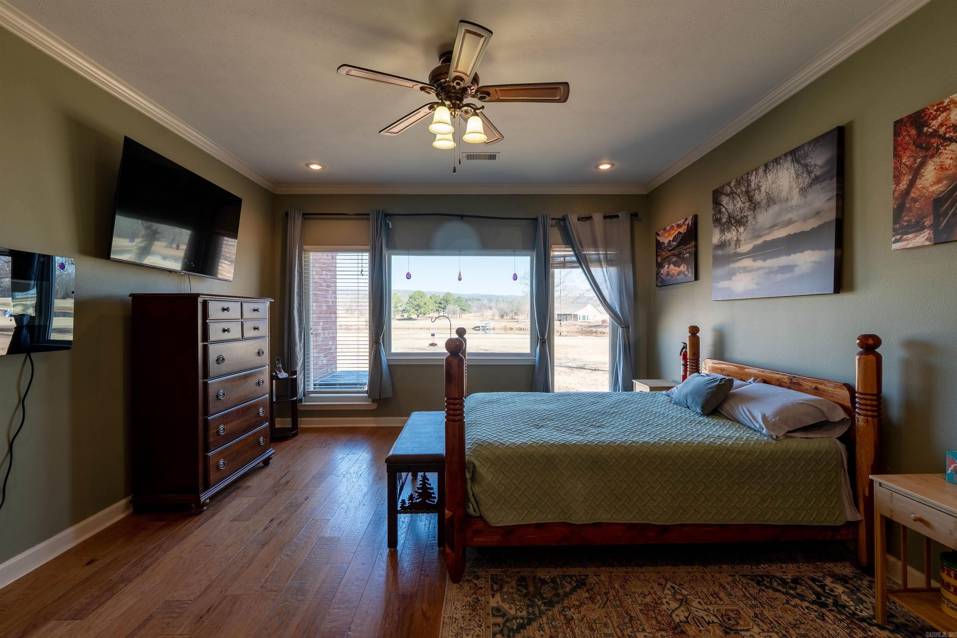 LOST CREEK - Residential