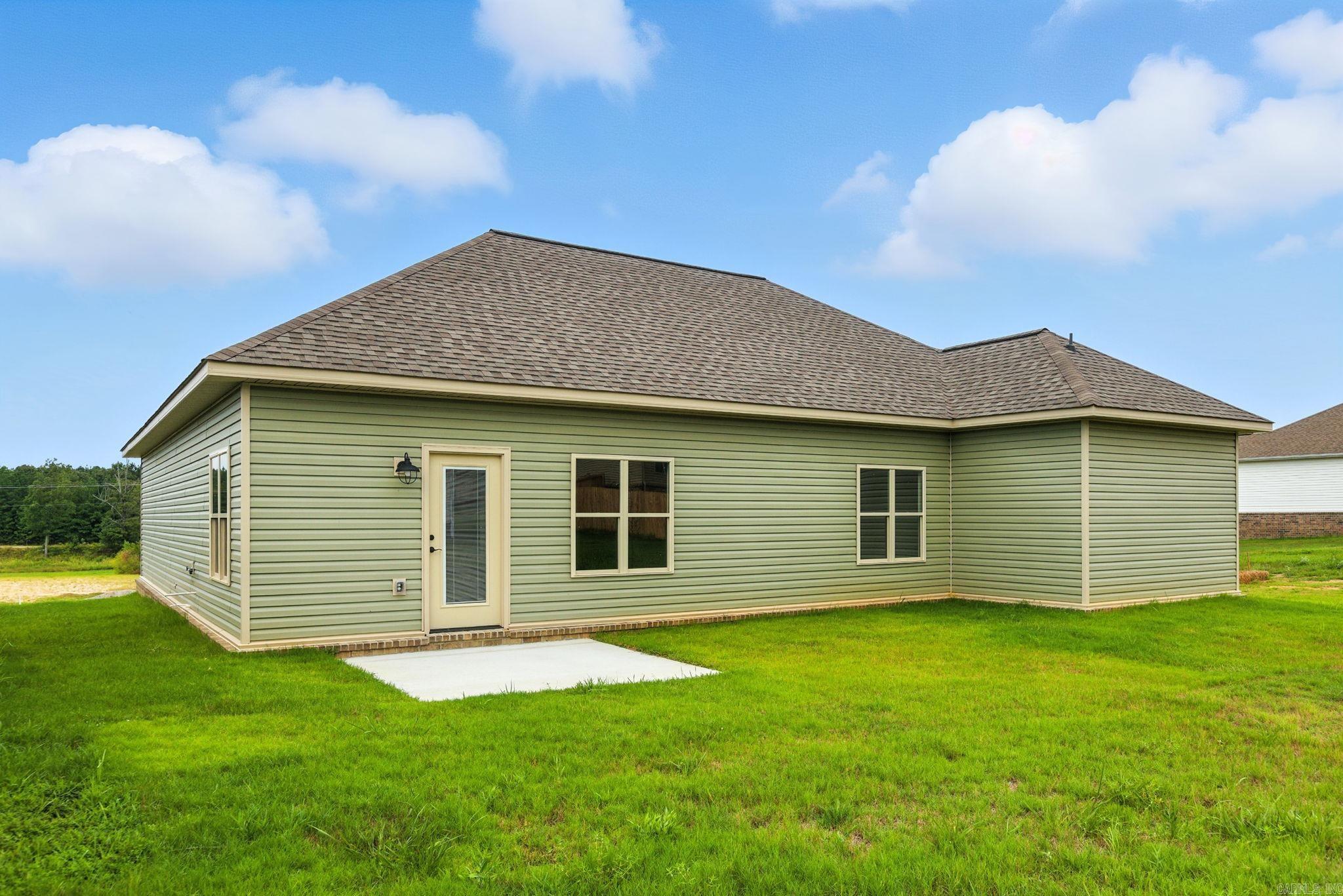 DEER CREEK SPRINGS - Residential