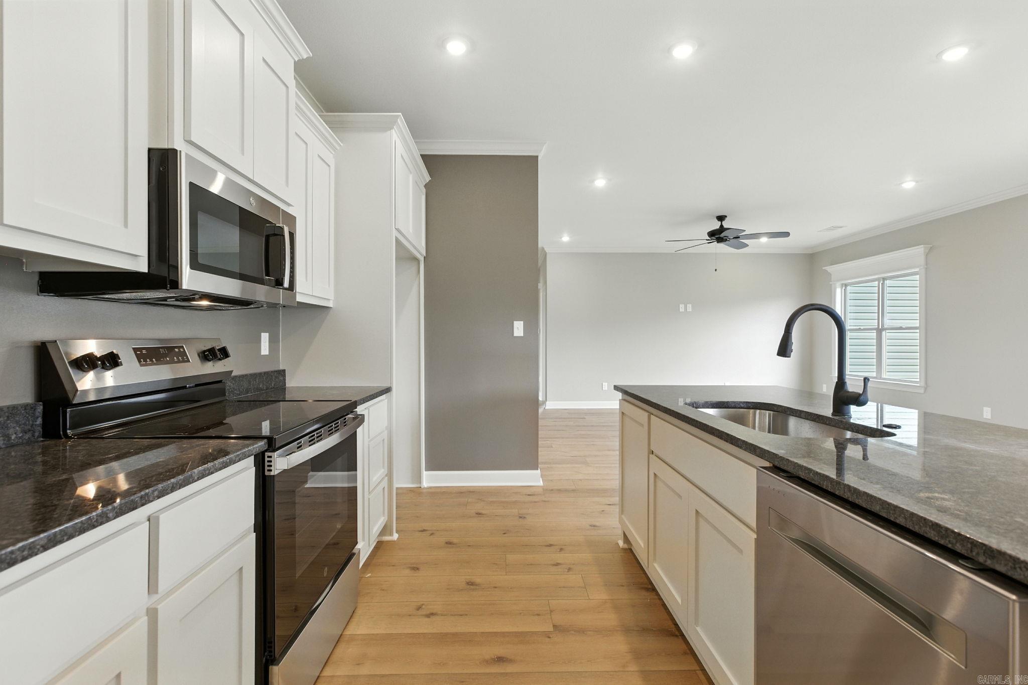 DEER CREEK SPRINGS - Residential