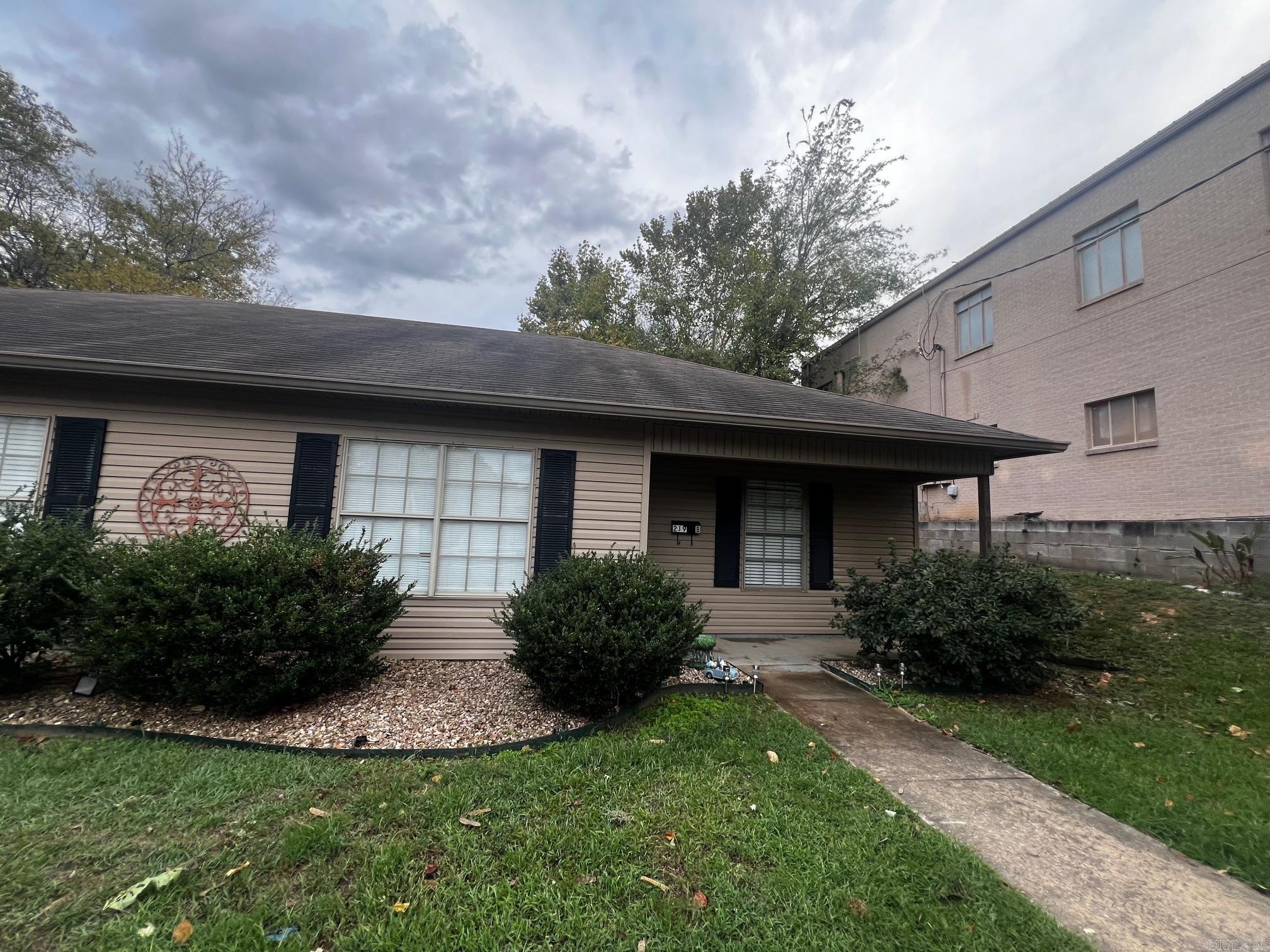 Not in Subdivision - Residential Lease