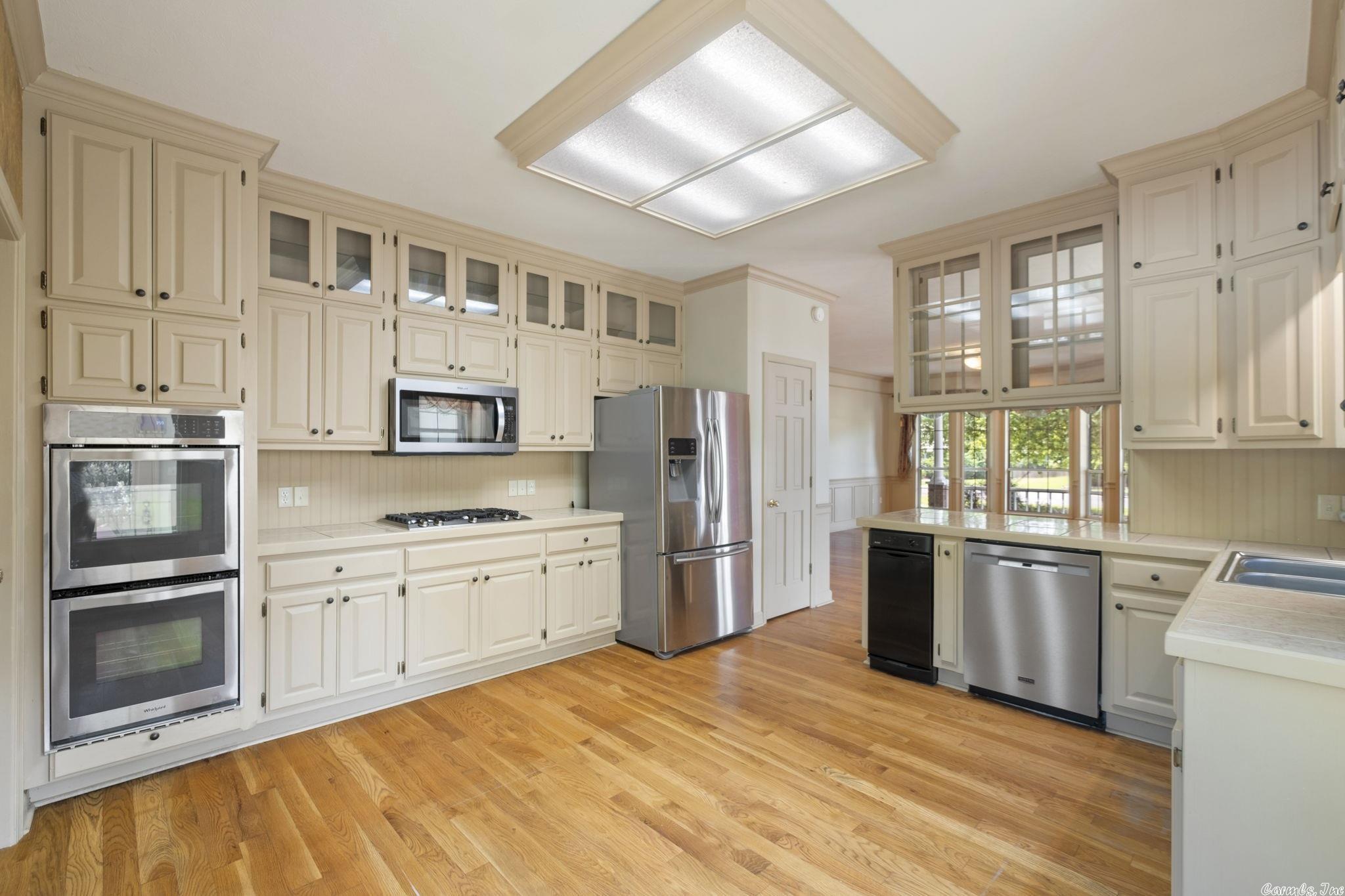 ROLLING MEADOWS (UNREC) - Residential